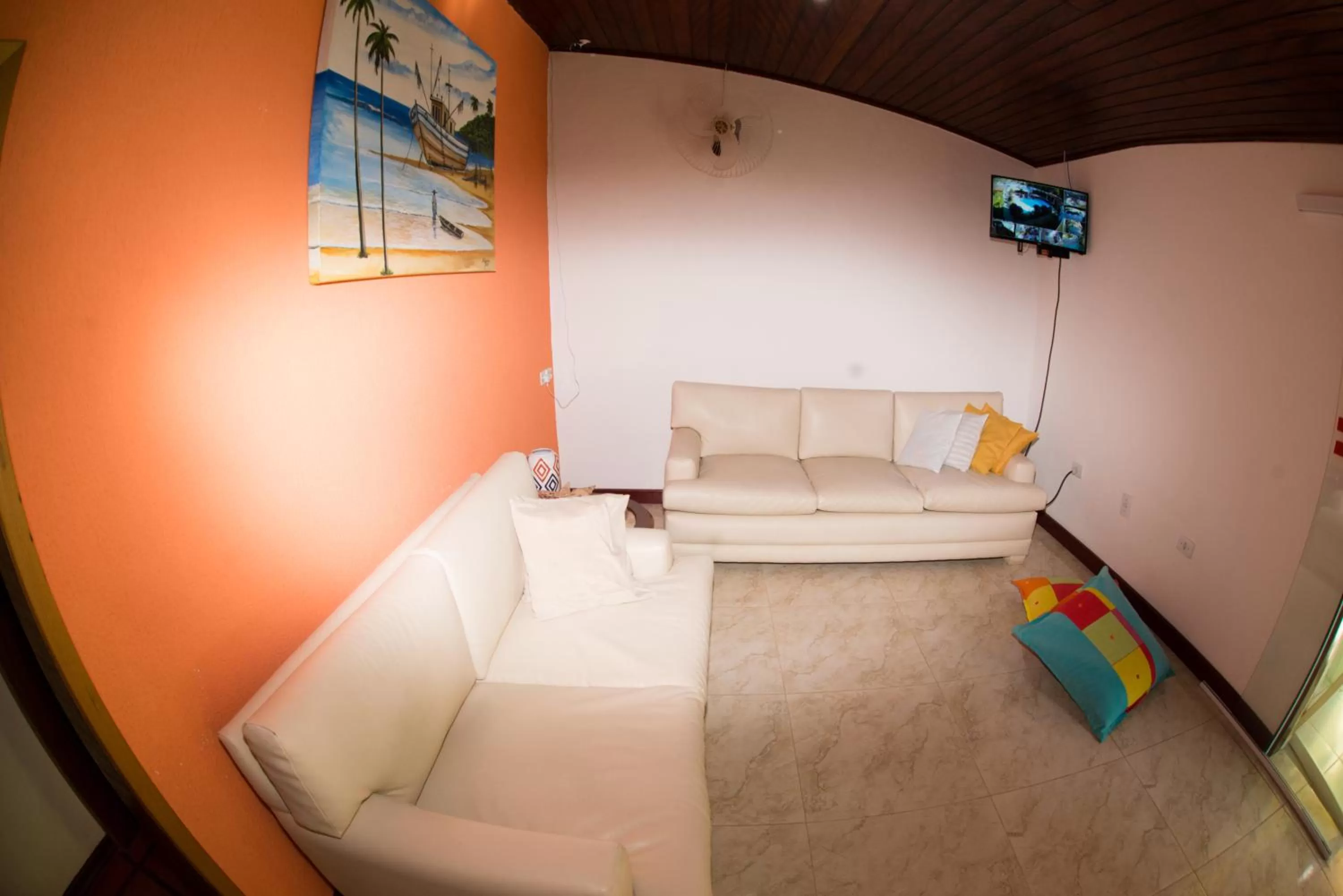 TV and multimedia in Pousada Viva Ubatuba