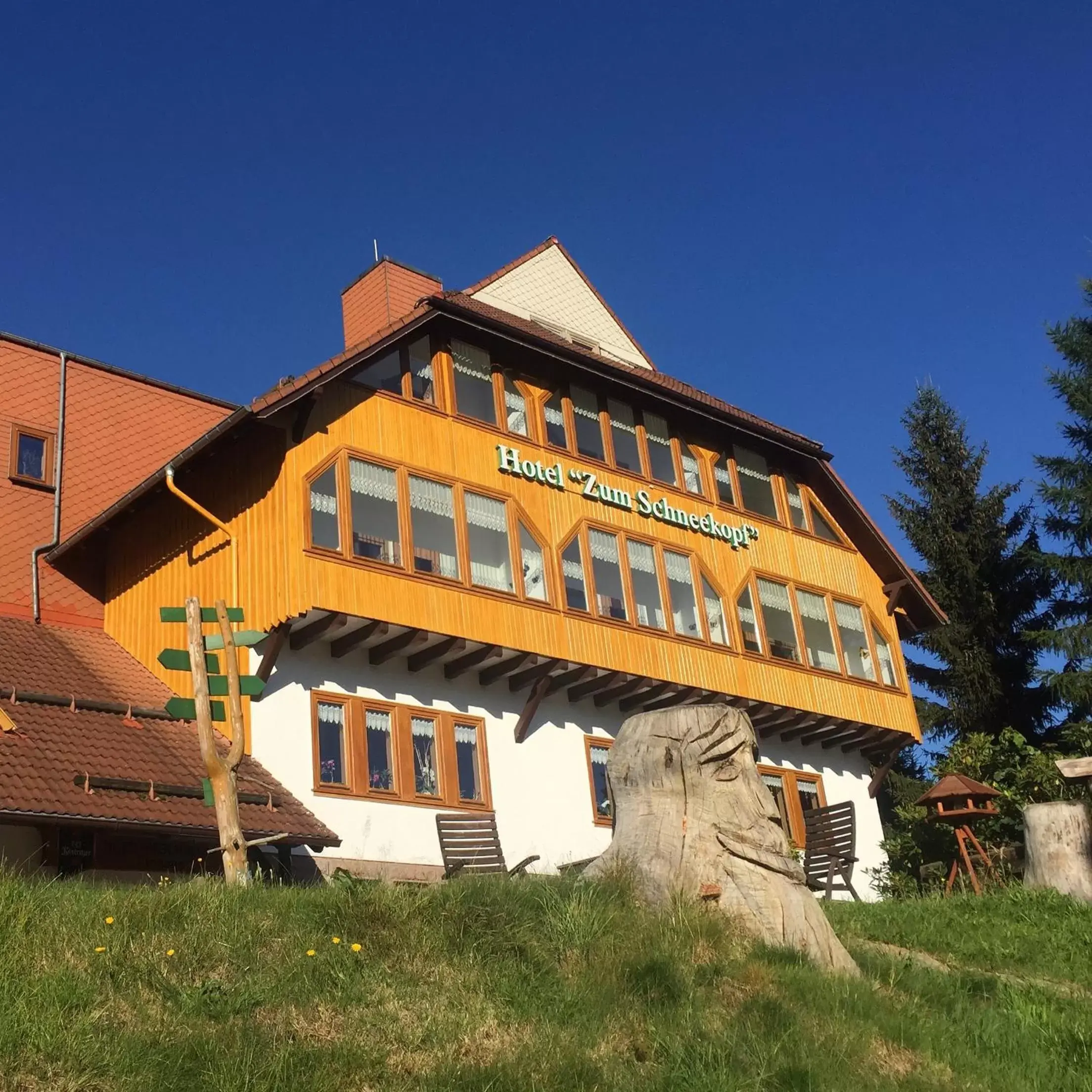 Hotel Zum Schneekopf "Garni" Hotel Zum Schneekopf "Garni"