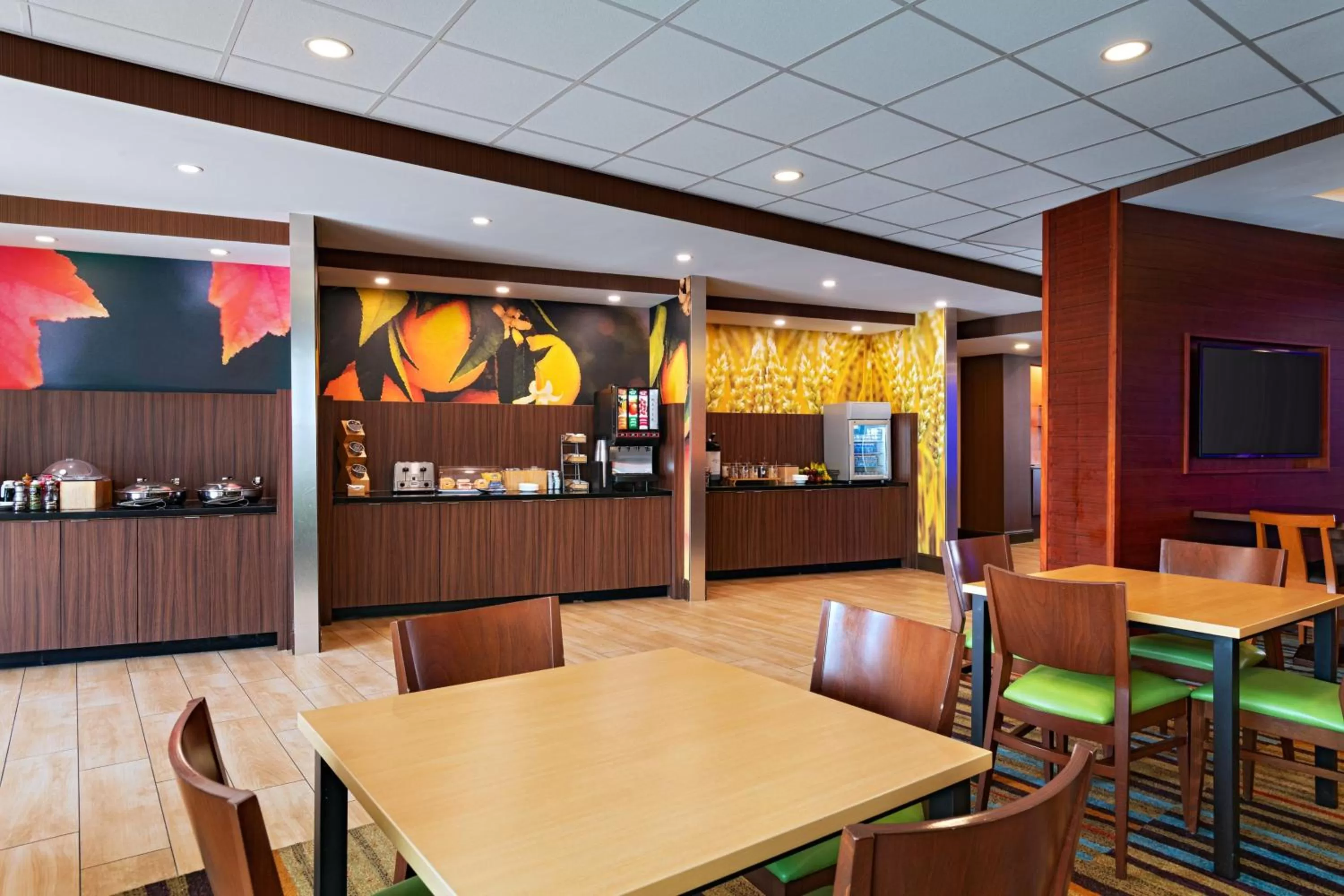 Restaurant/places to eat in Fairfield Inn & Suites Houston Richmond