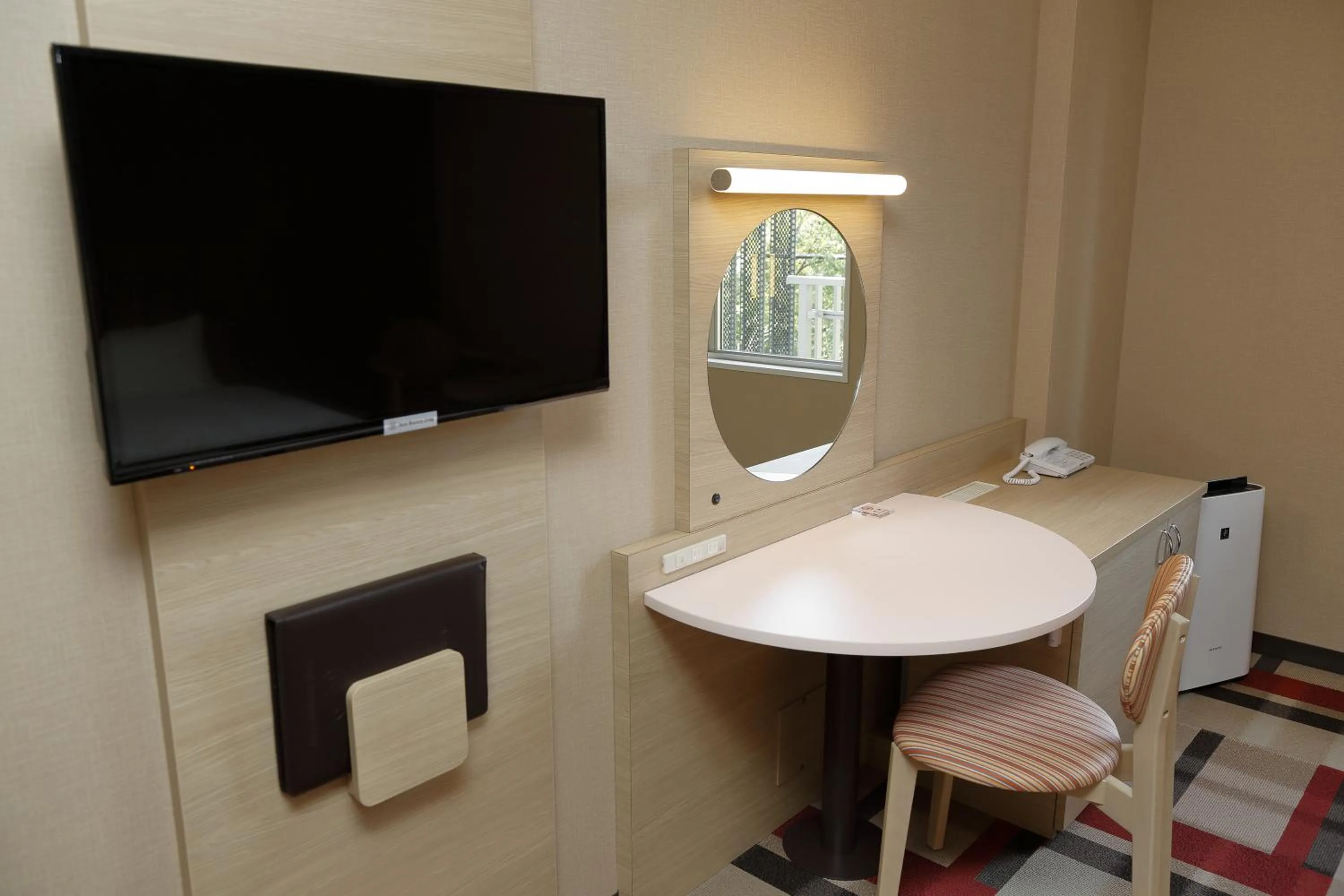 TV and multimedia in Hotel Monte Hermana Kobe Amalie