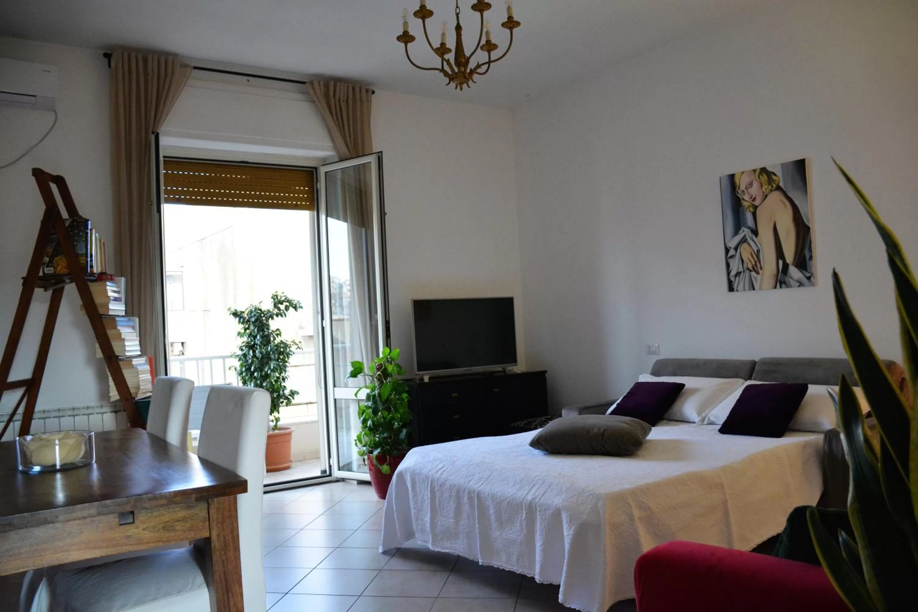 Bed in B&B Fashion style