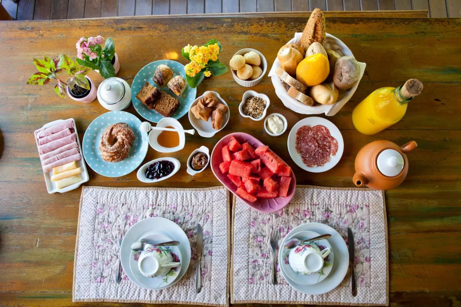 Breakfast in Pousada Vila Rosada