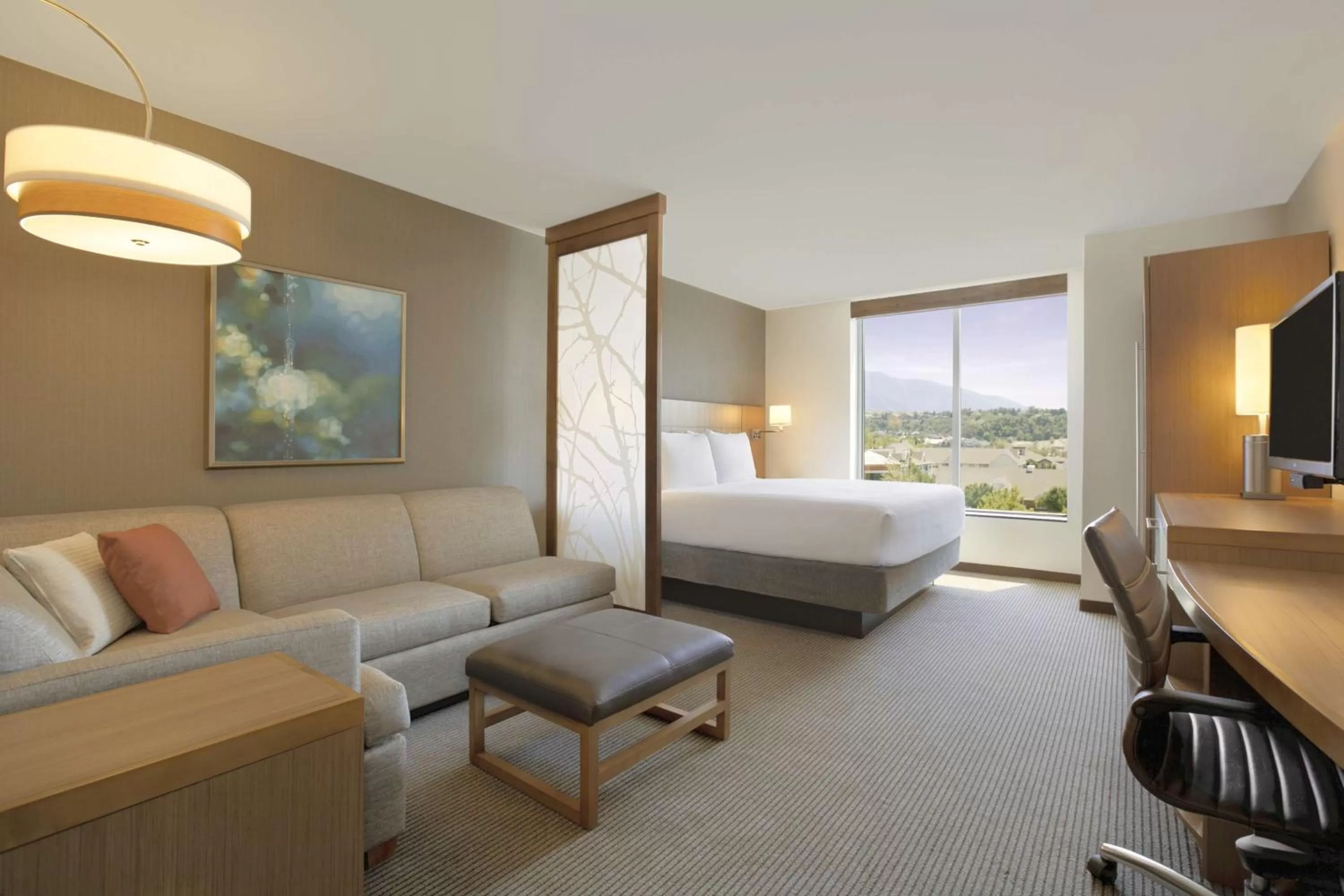 Photo of the whole room, Bed in Hyatt Place Salt Lake City/Cottonwood