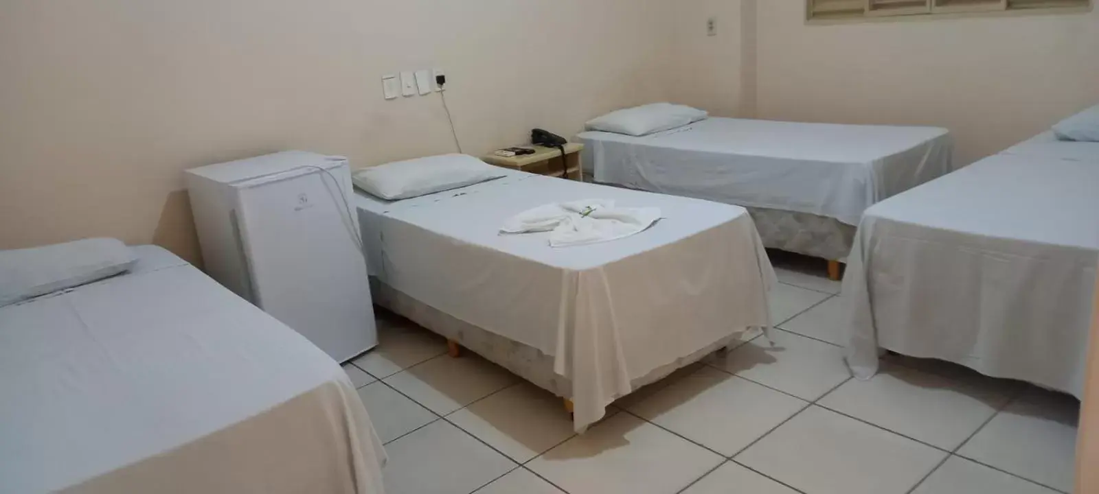 Standard Quadruple Room in Hotel Beira Rio Standard Quadruple Room in Hotel Beira Rio