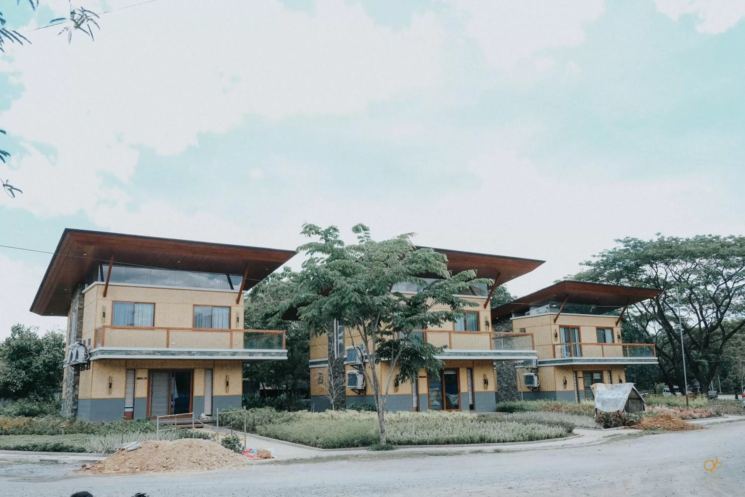 Property building in Estancia de lorenzo