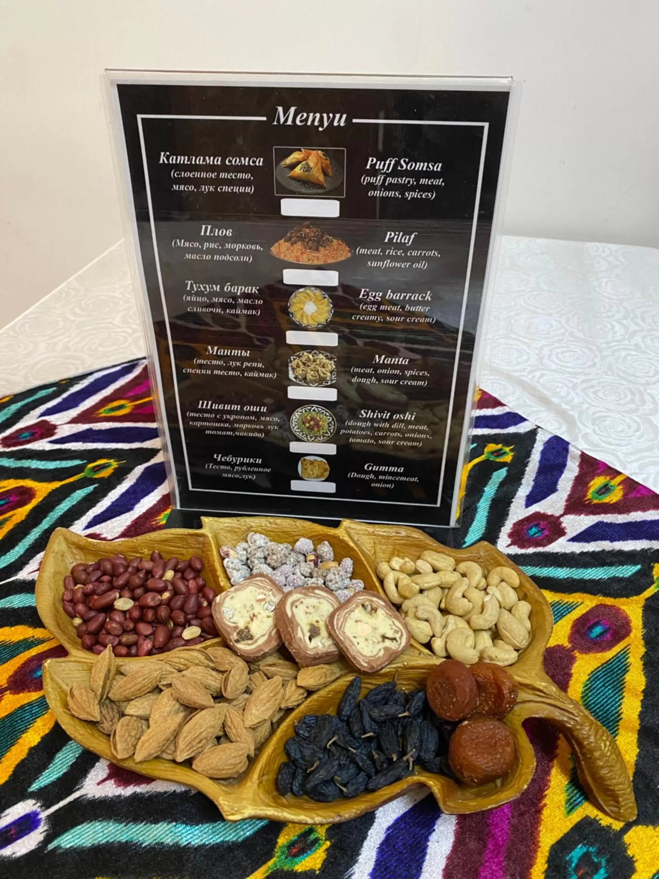 Food and drinks in Gold Khiva