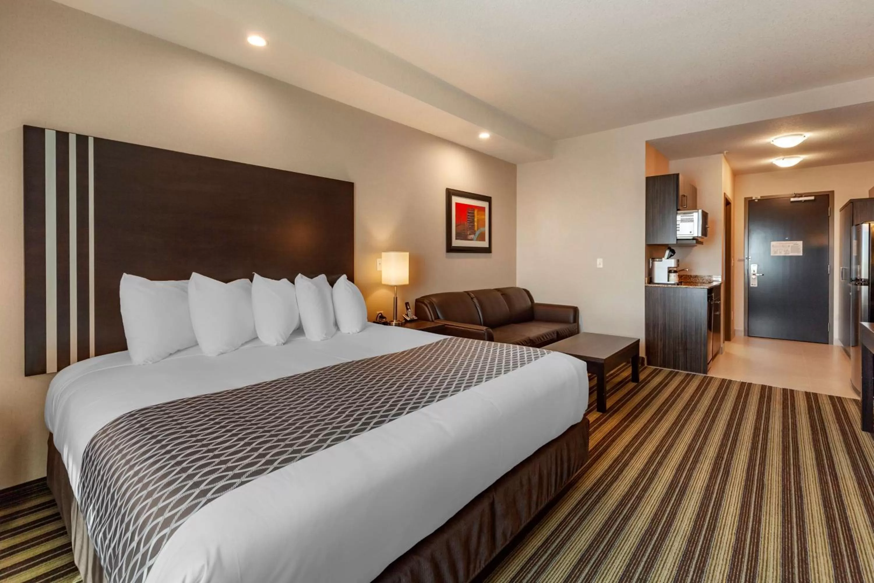 Bedroom, Bed in Best Western Plus Drayton Valley