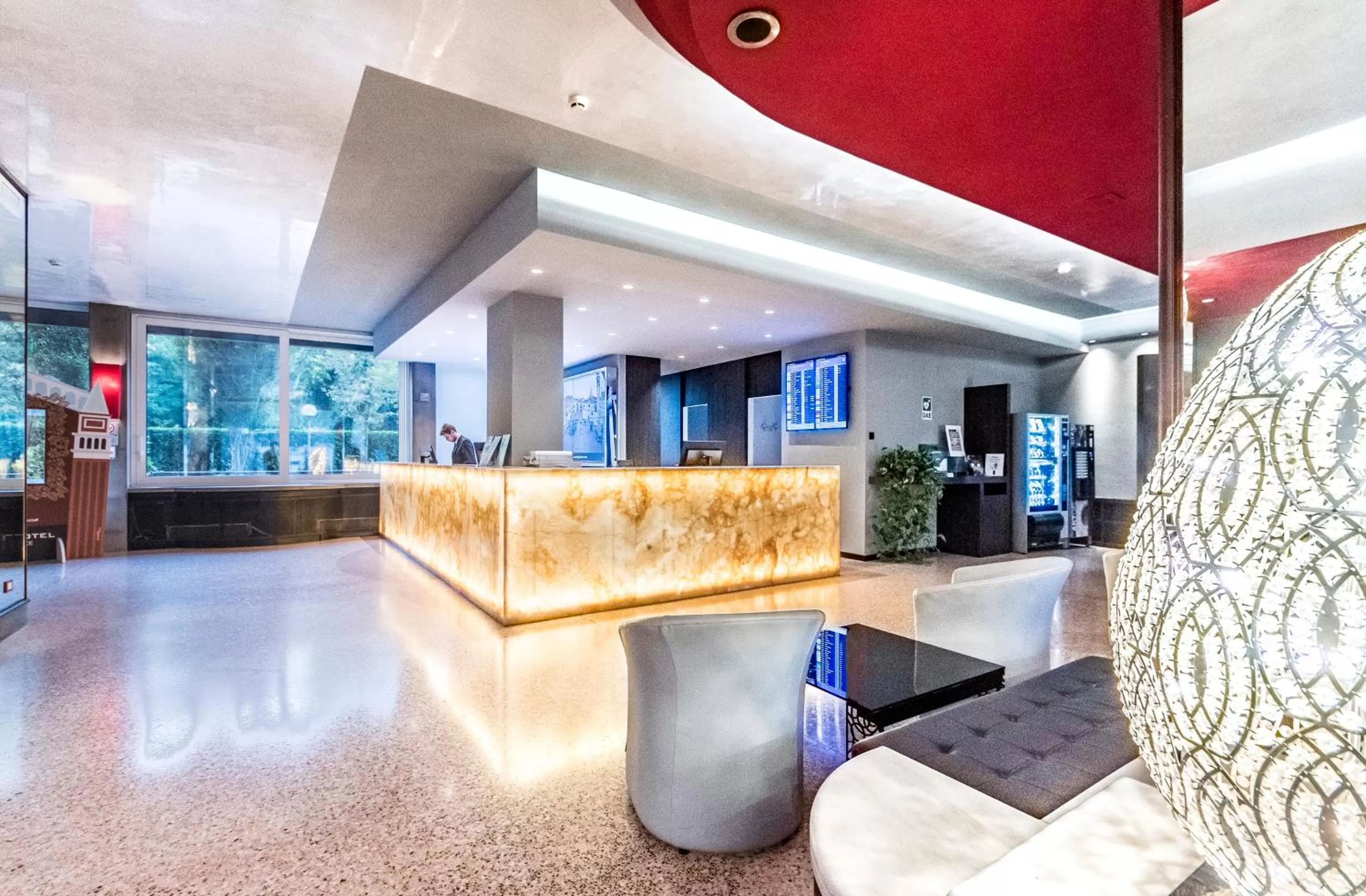 Lobby or reception in Antony Hotel - Venice Airport