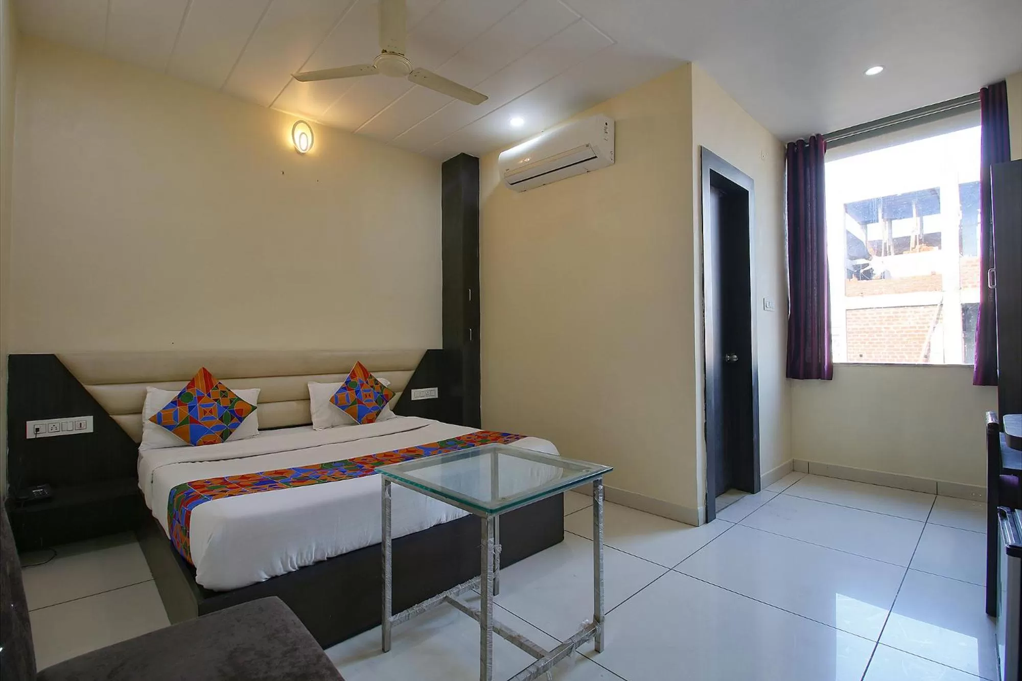 View (from property/room), Bed in FabHotel 4G