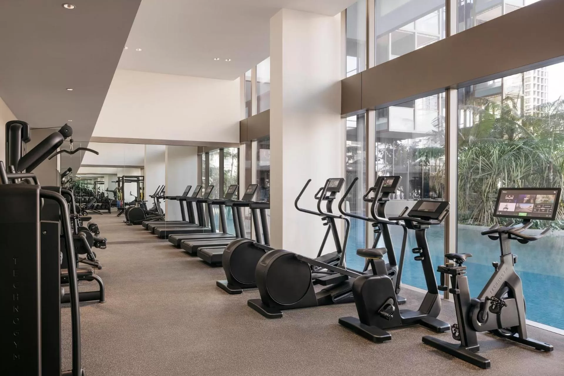 Fitness centre/facilities in Pan Pacific Orchard