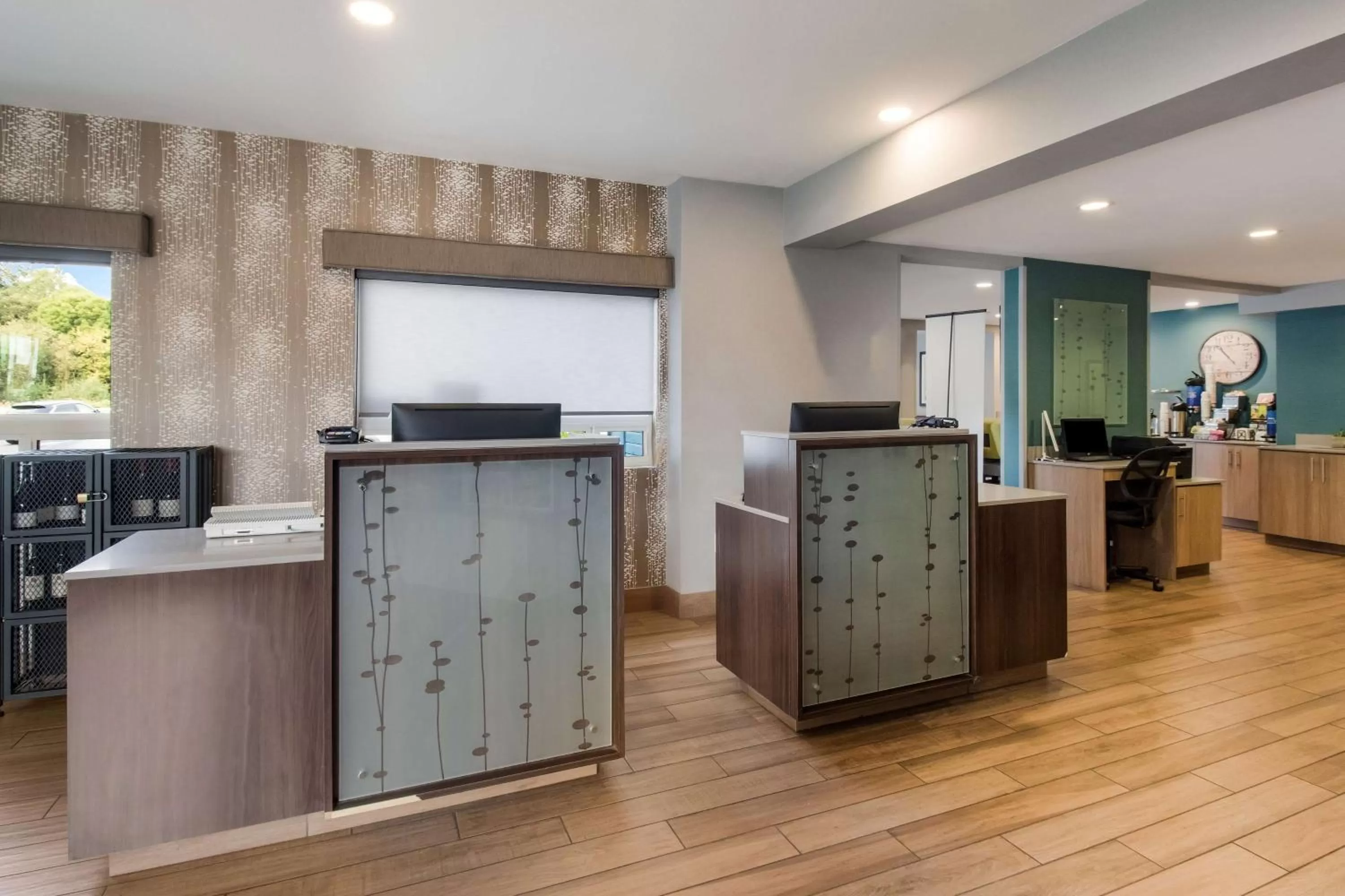 Lobby or reception in Best Western McMinnville Inn