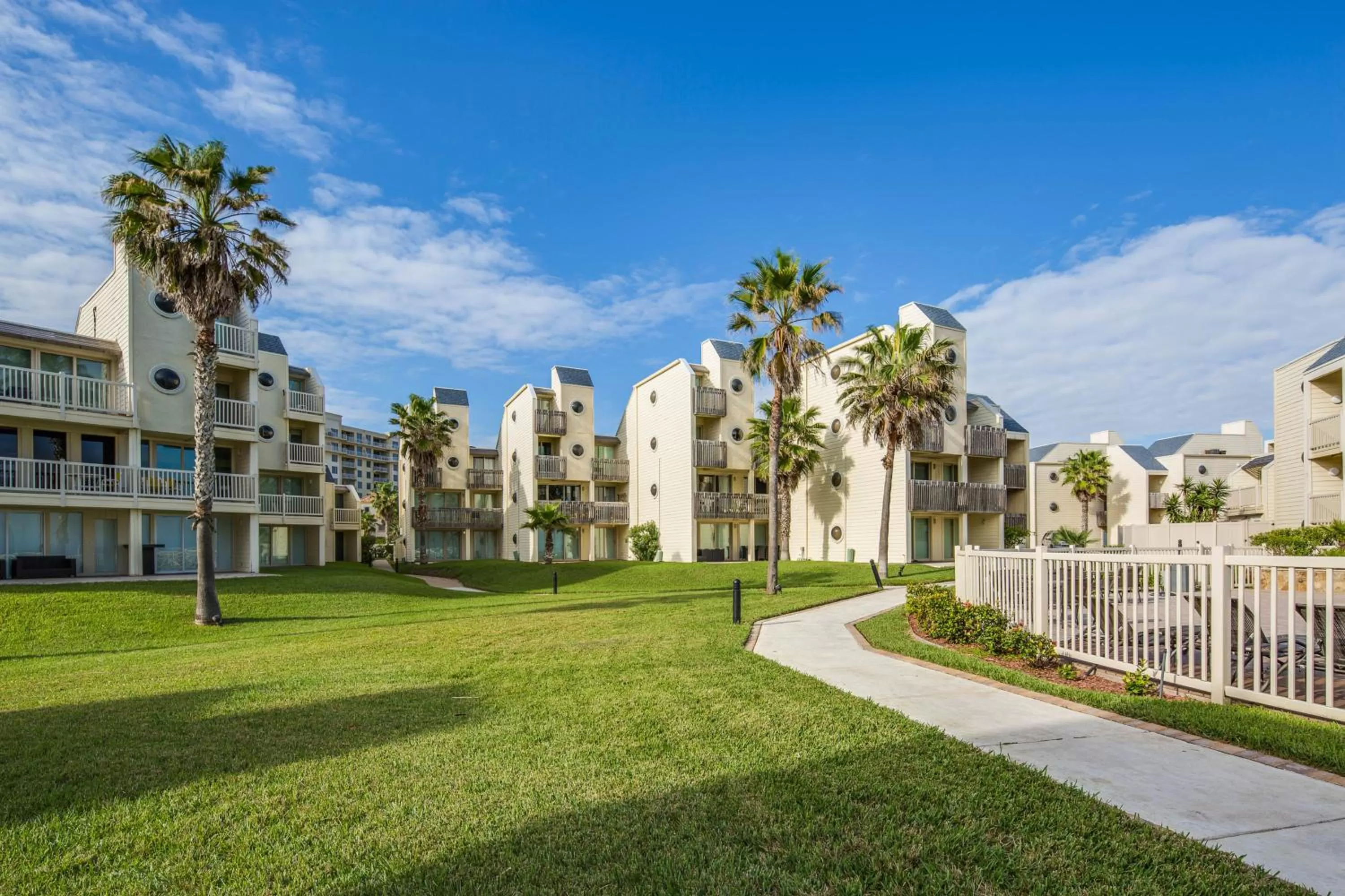 Property Building in Solare Garden Villa #773