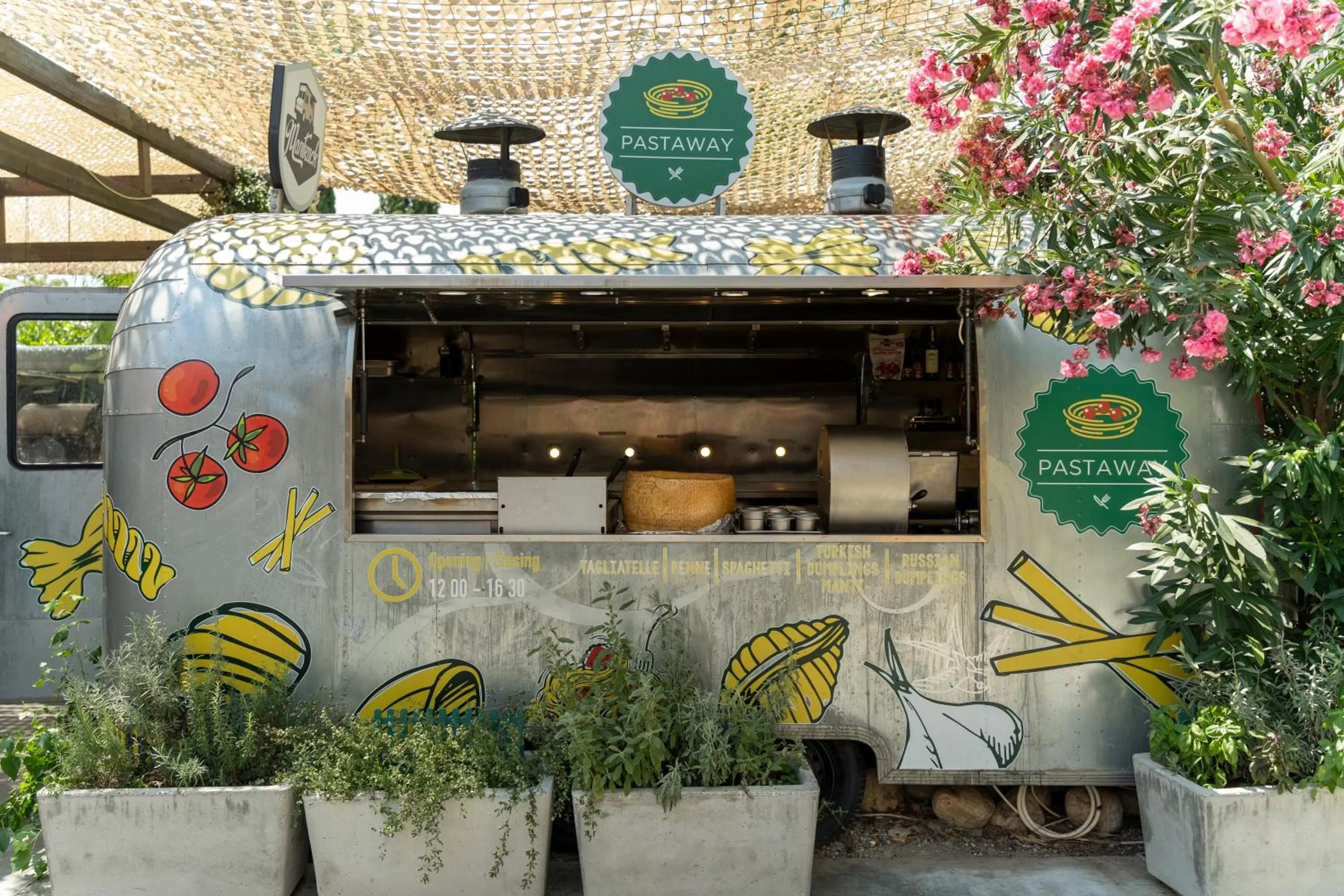 Restaurant/places to eat in DoubleTree by Hilton Antalya-Kemer All-Inclusive Resort