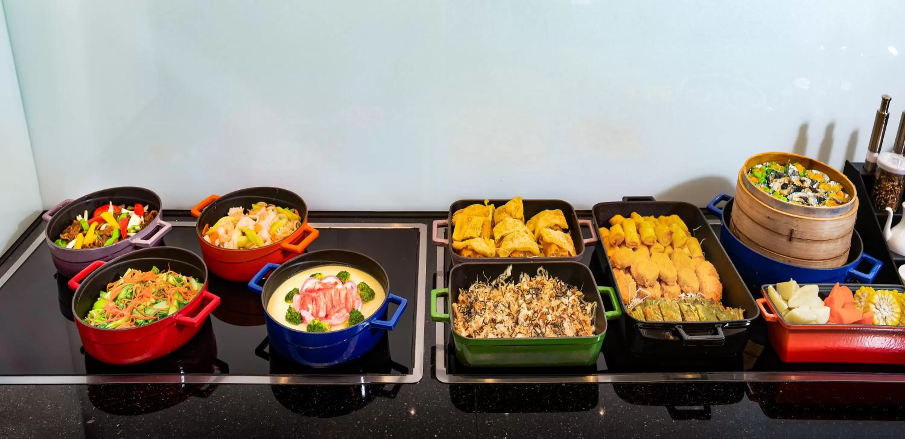 Buffet breakfast in K Hotel Taipei II