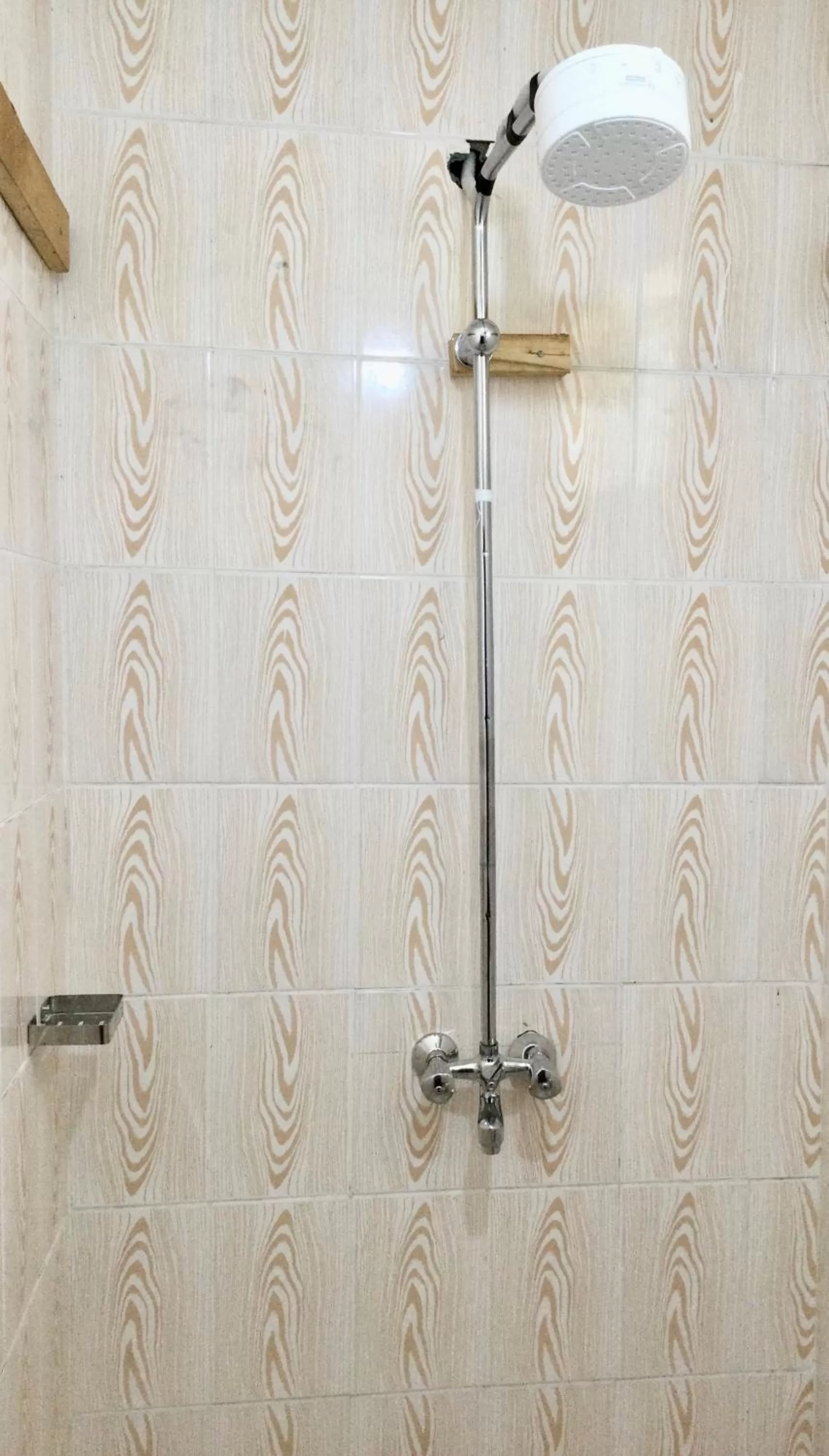 Shower in Milimani Comfort
