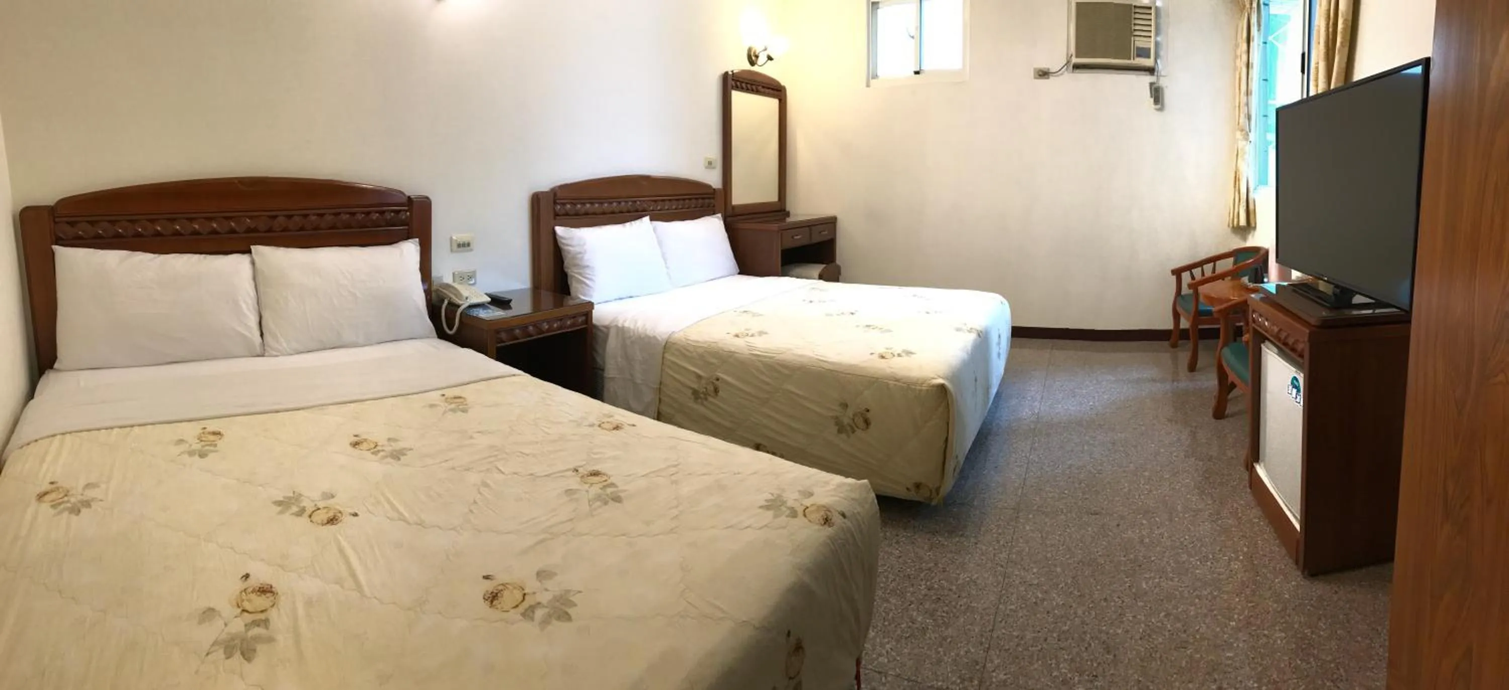 Photo of the whole room, Bed in Chantai Hotel