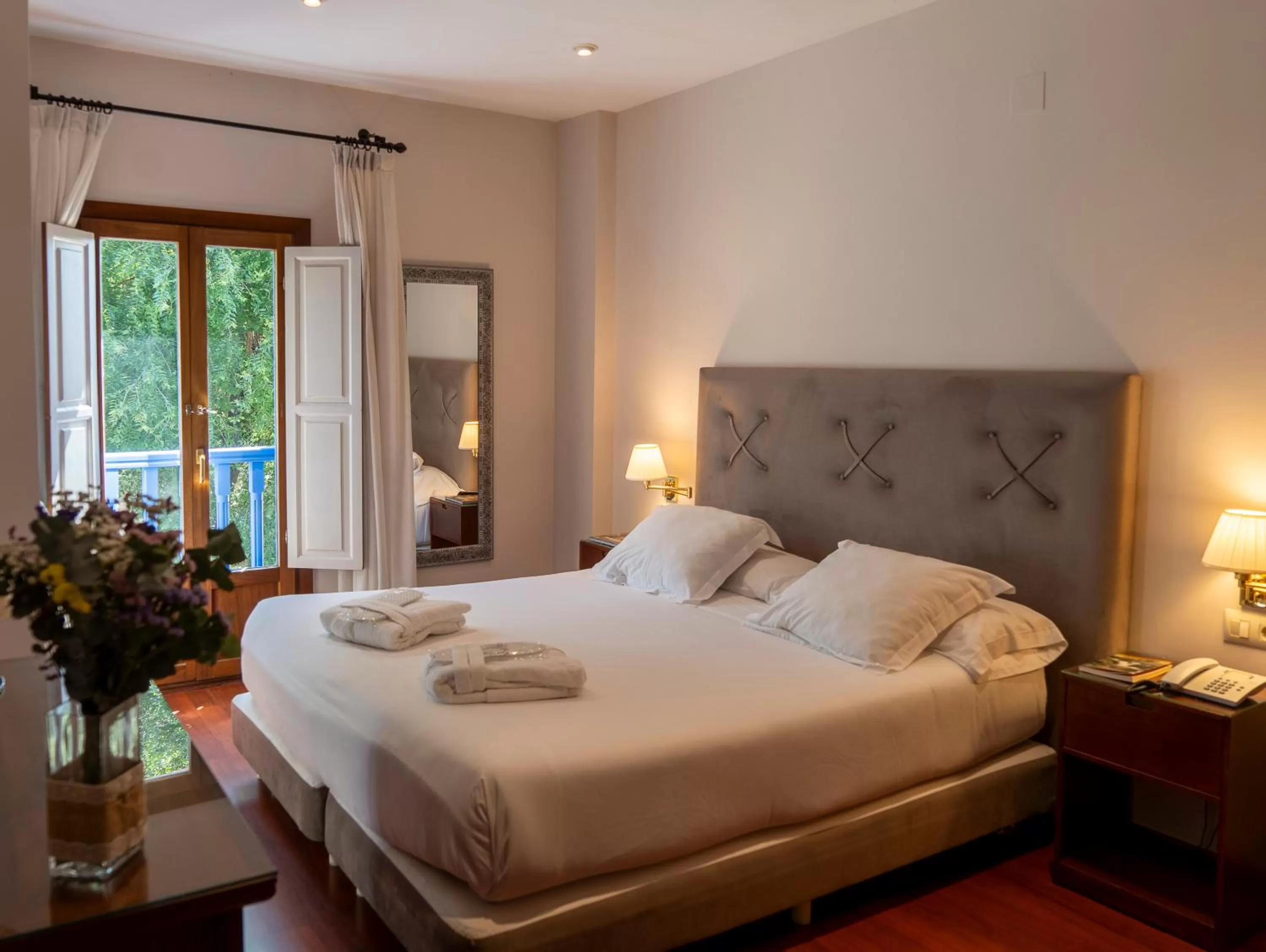 Bed in Hotel Rural Spa Don Juan de Austria