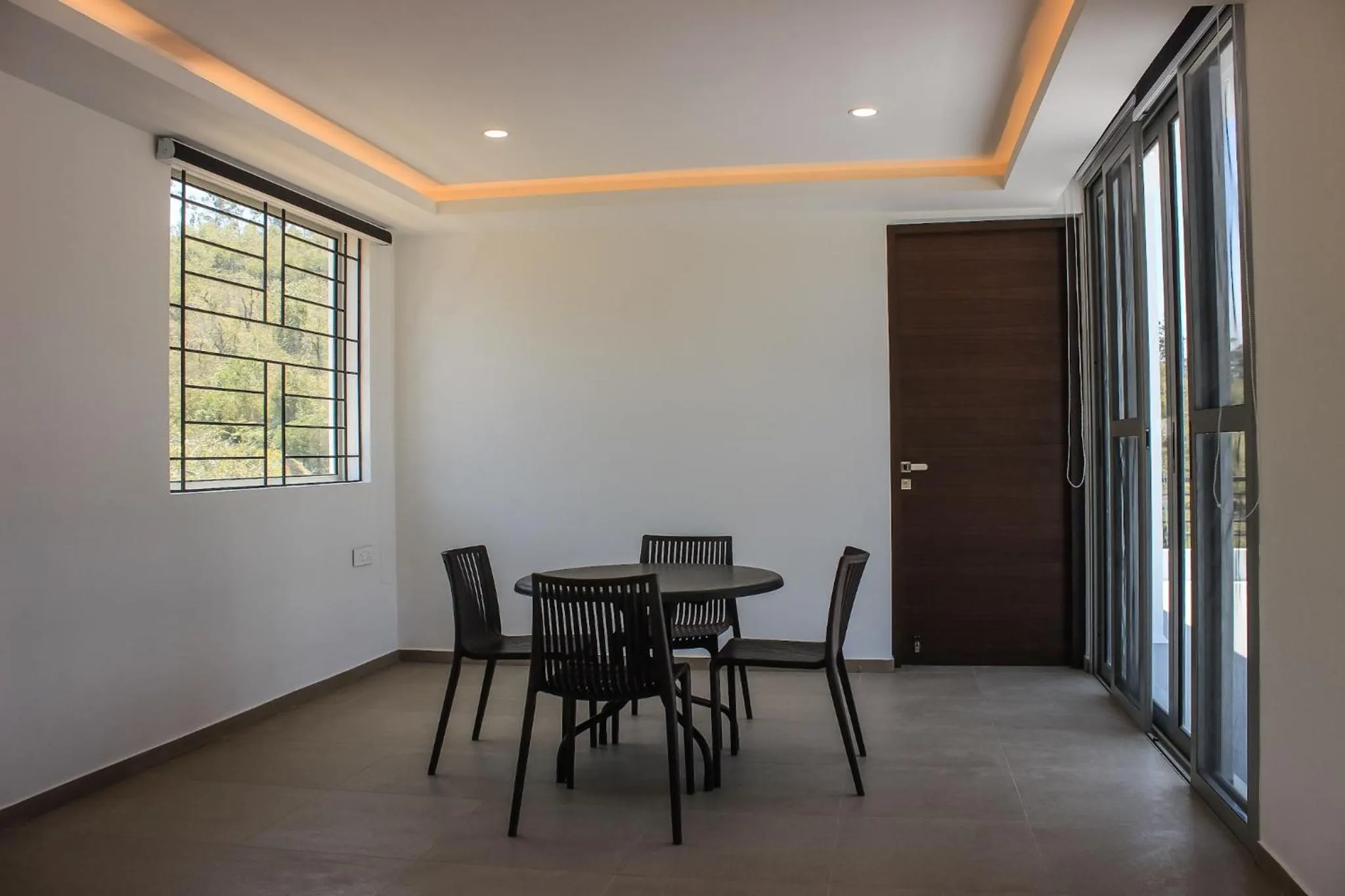 Lounge or bar in Silver Mist