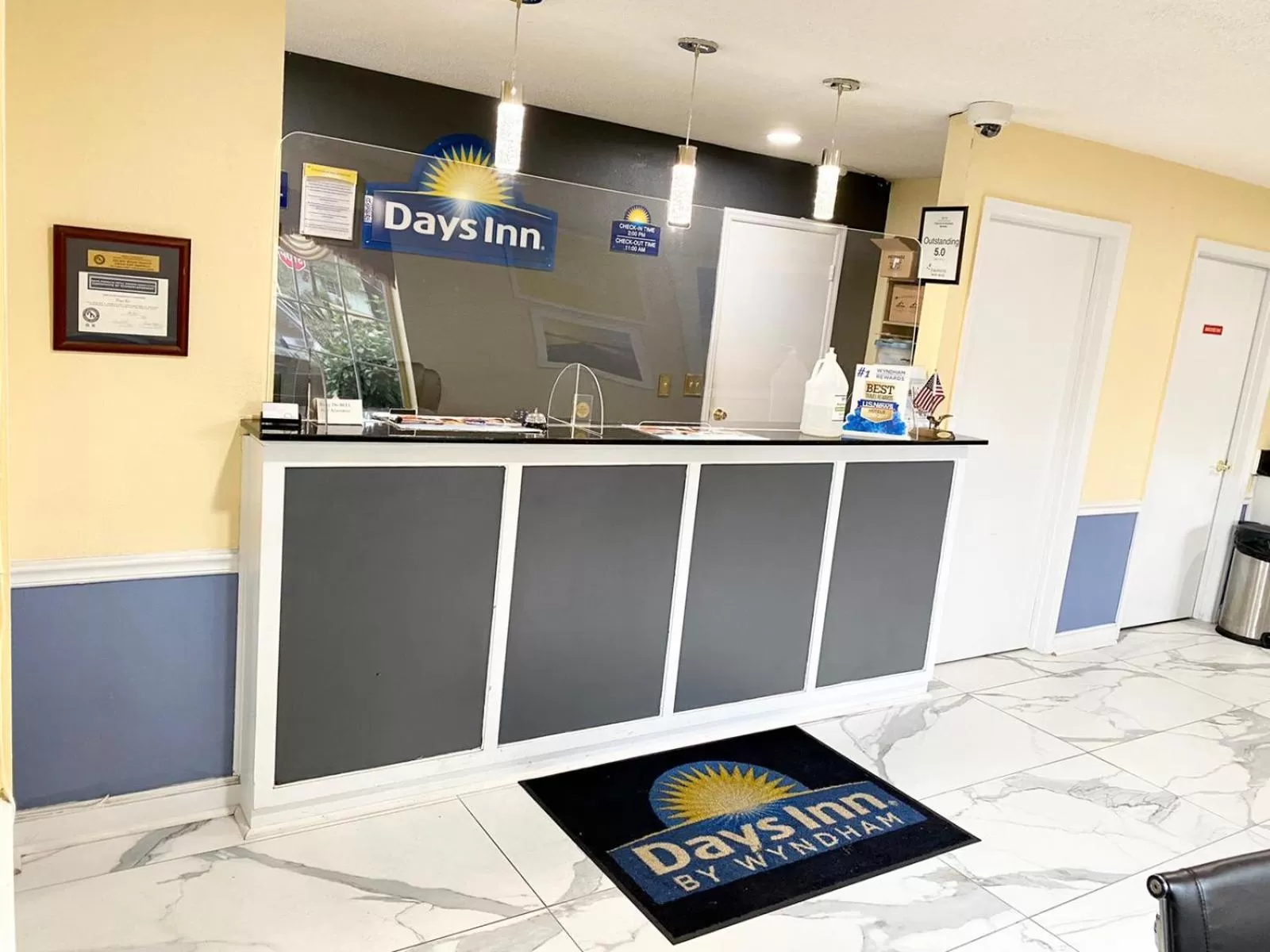 Lobby or reception in Days Inn by Wyndham Barnwell