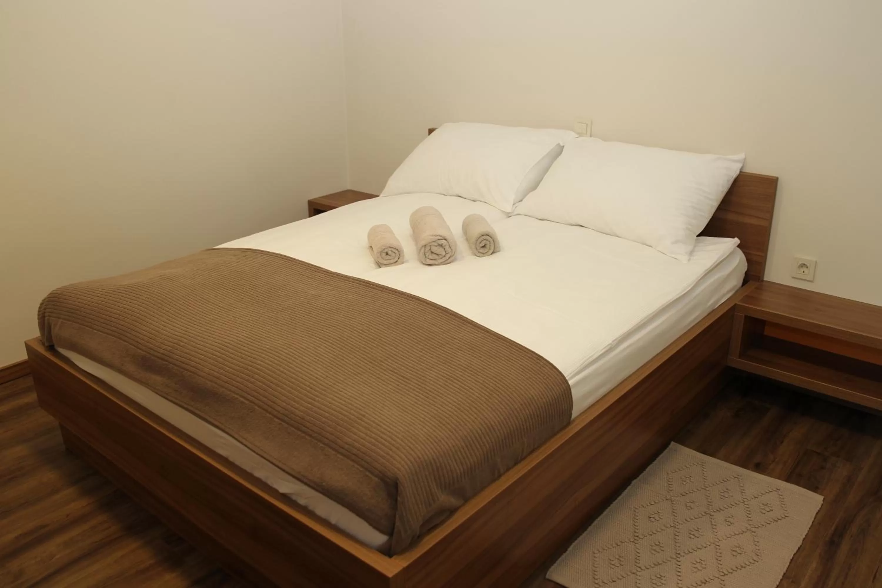 Bed in Hotel Pomaranča