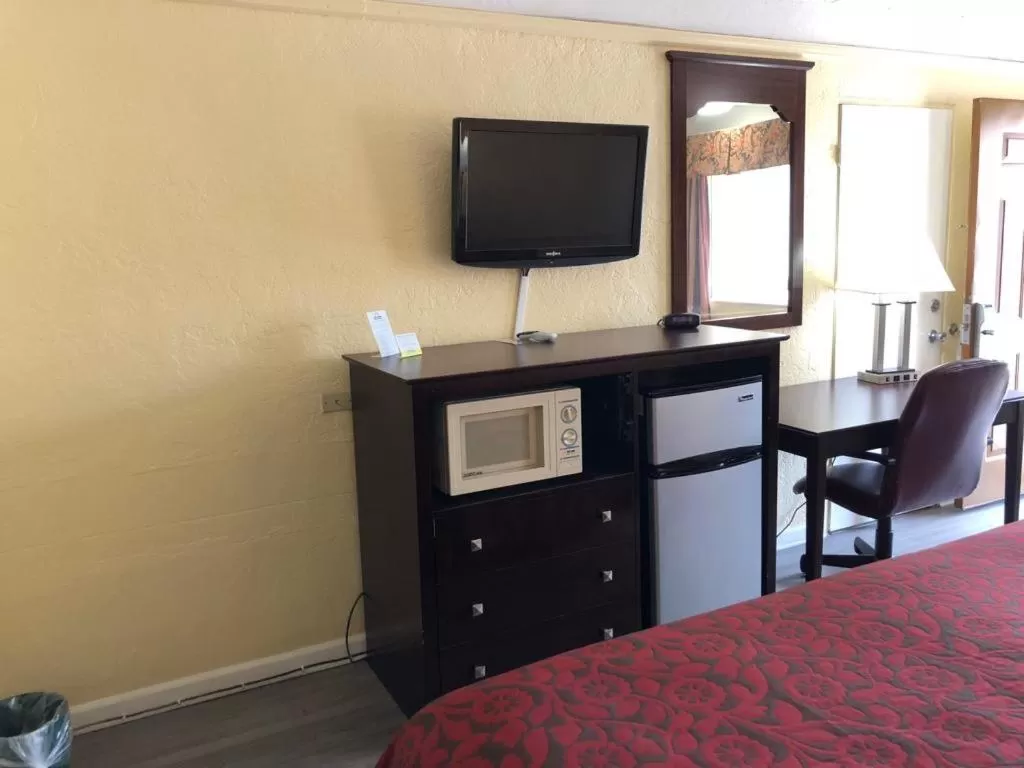 Days Inn by Wyndham Gainesville