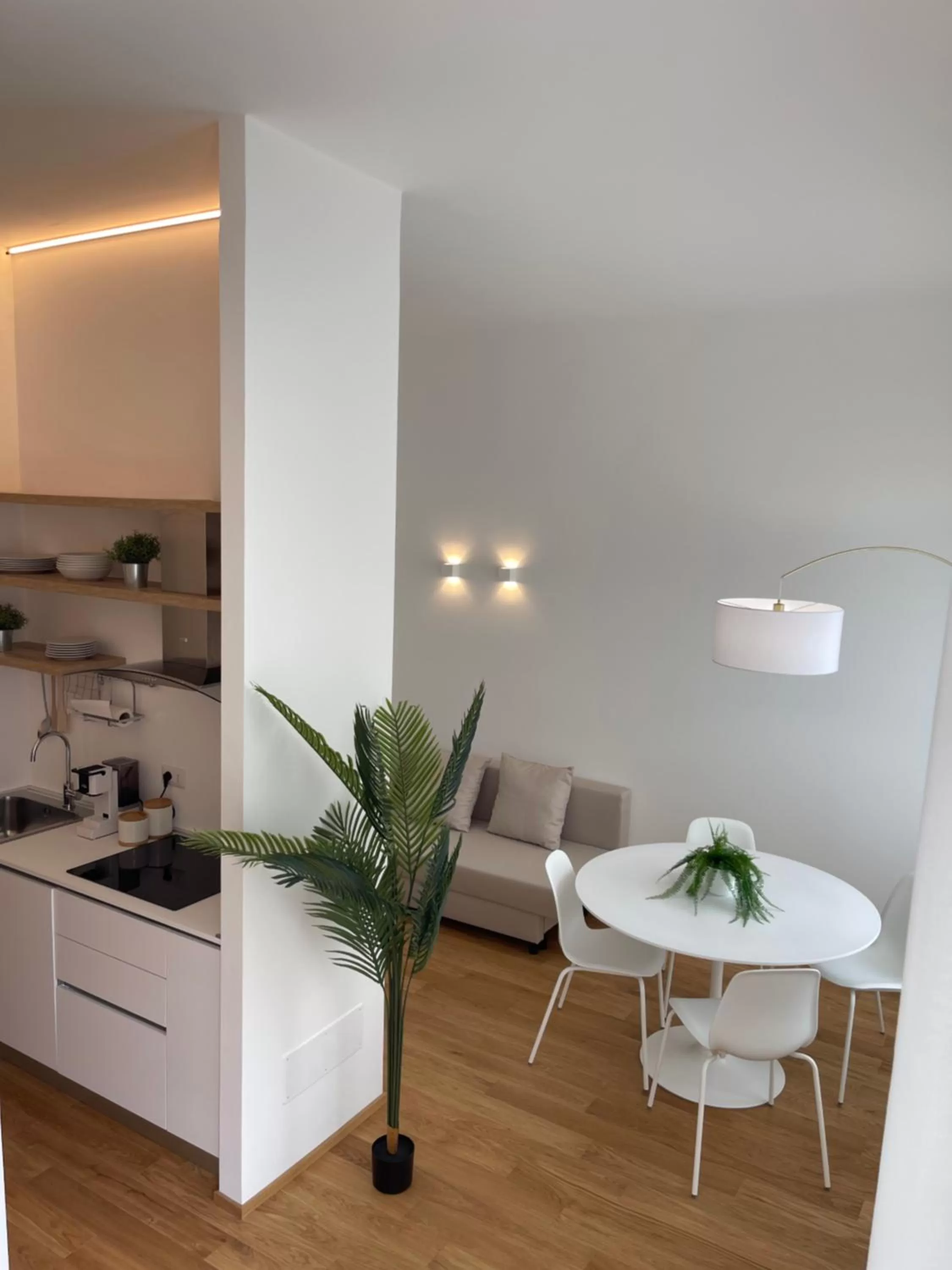 Communal lounge/ TV room in A un passo dalla piazza