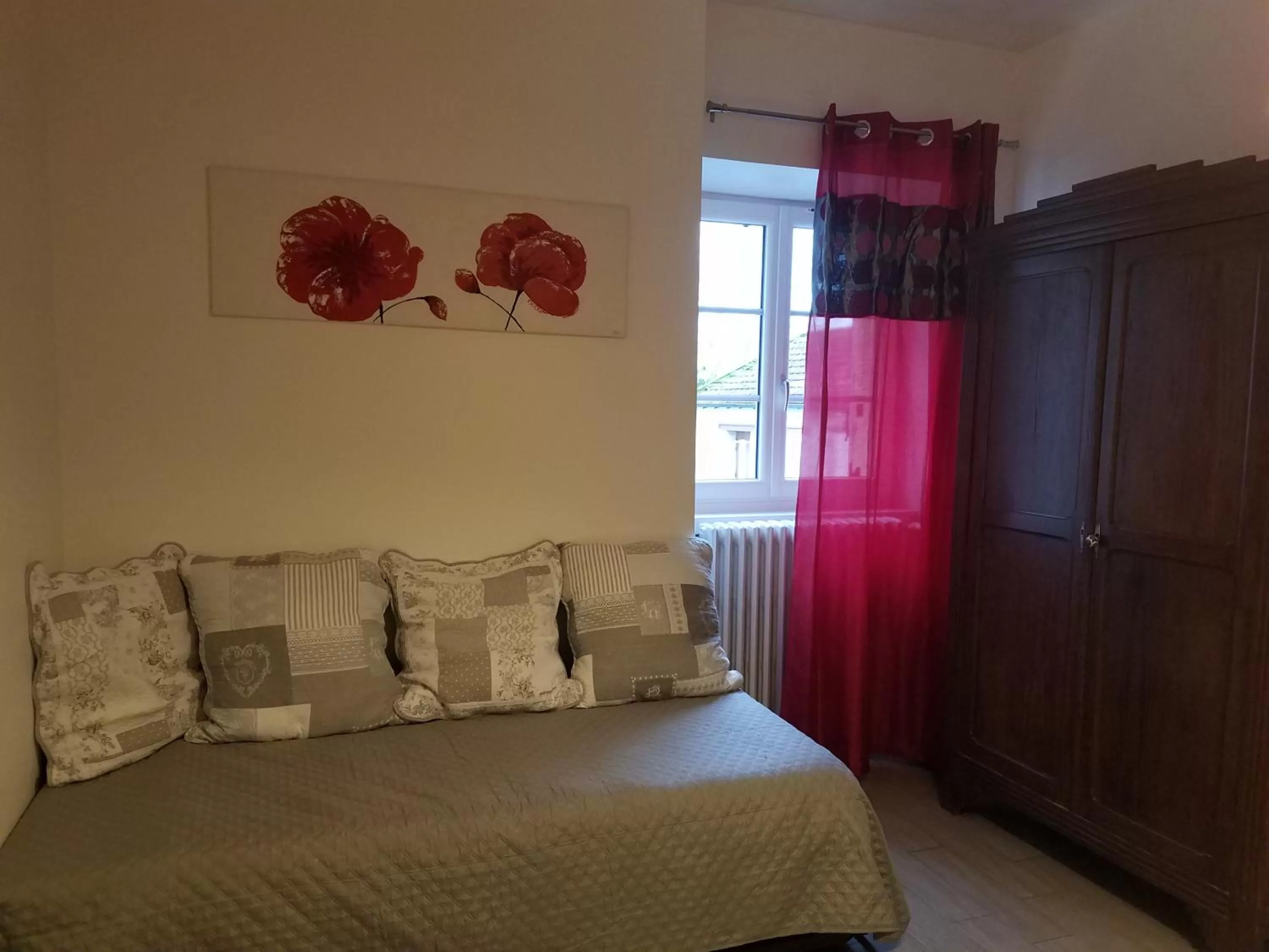 Bed in Château Besson