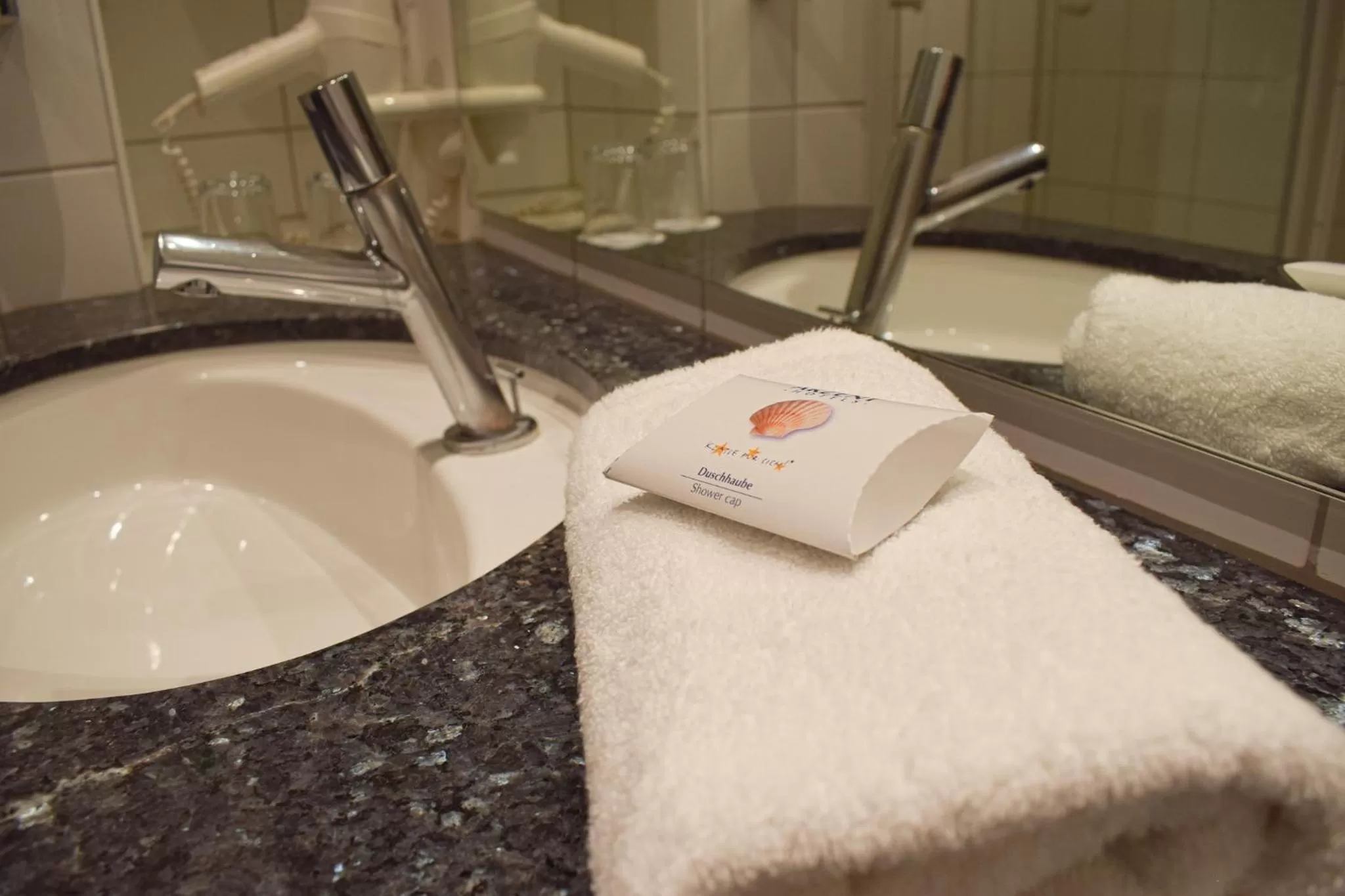 Bathroom in Akzent Hotel Jonathan