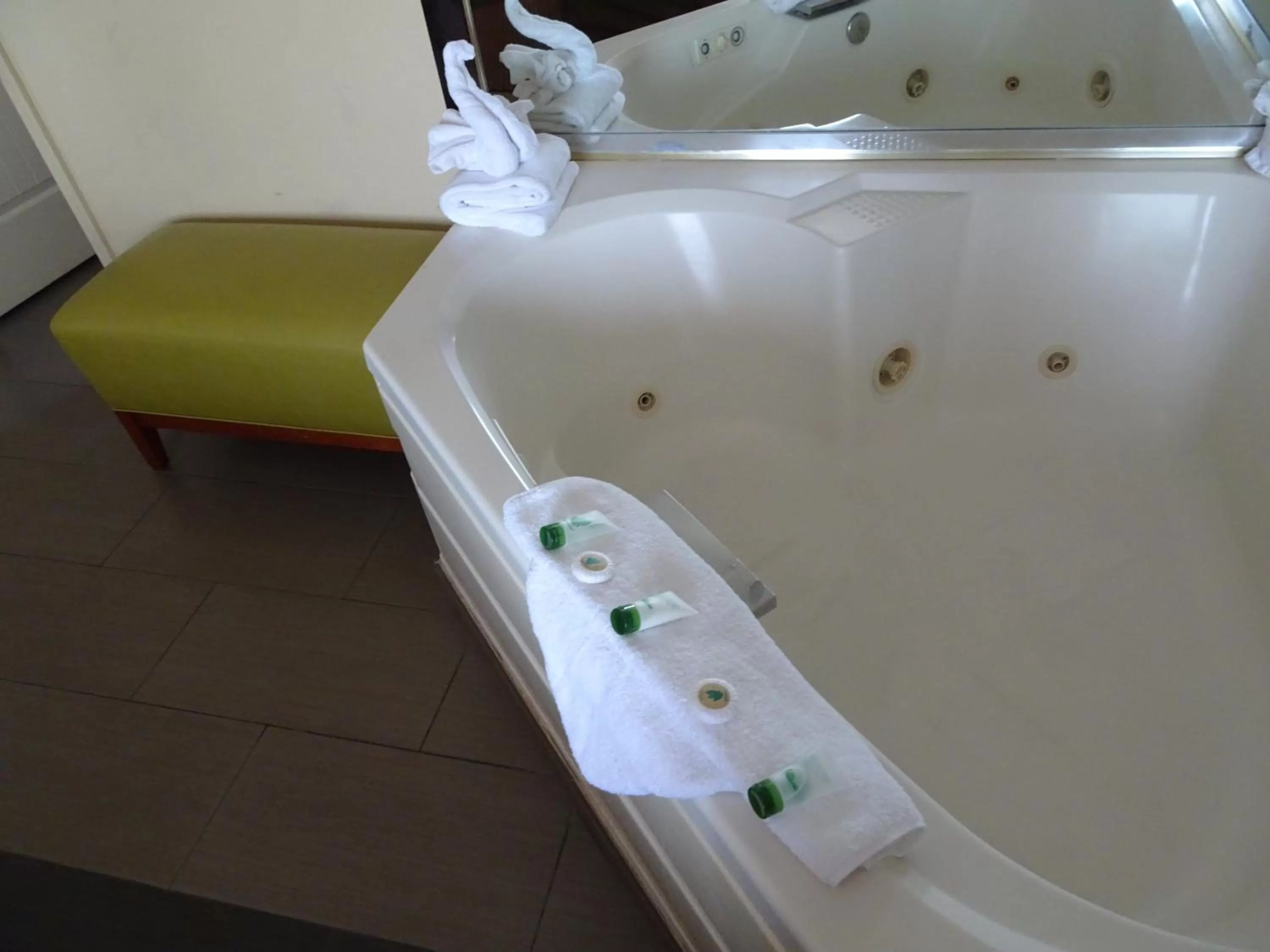 Spa and wellness centre/facilities in Hotel Aspen Flagstaff/ Grand Canyon InnSuites