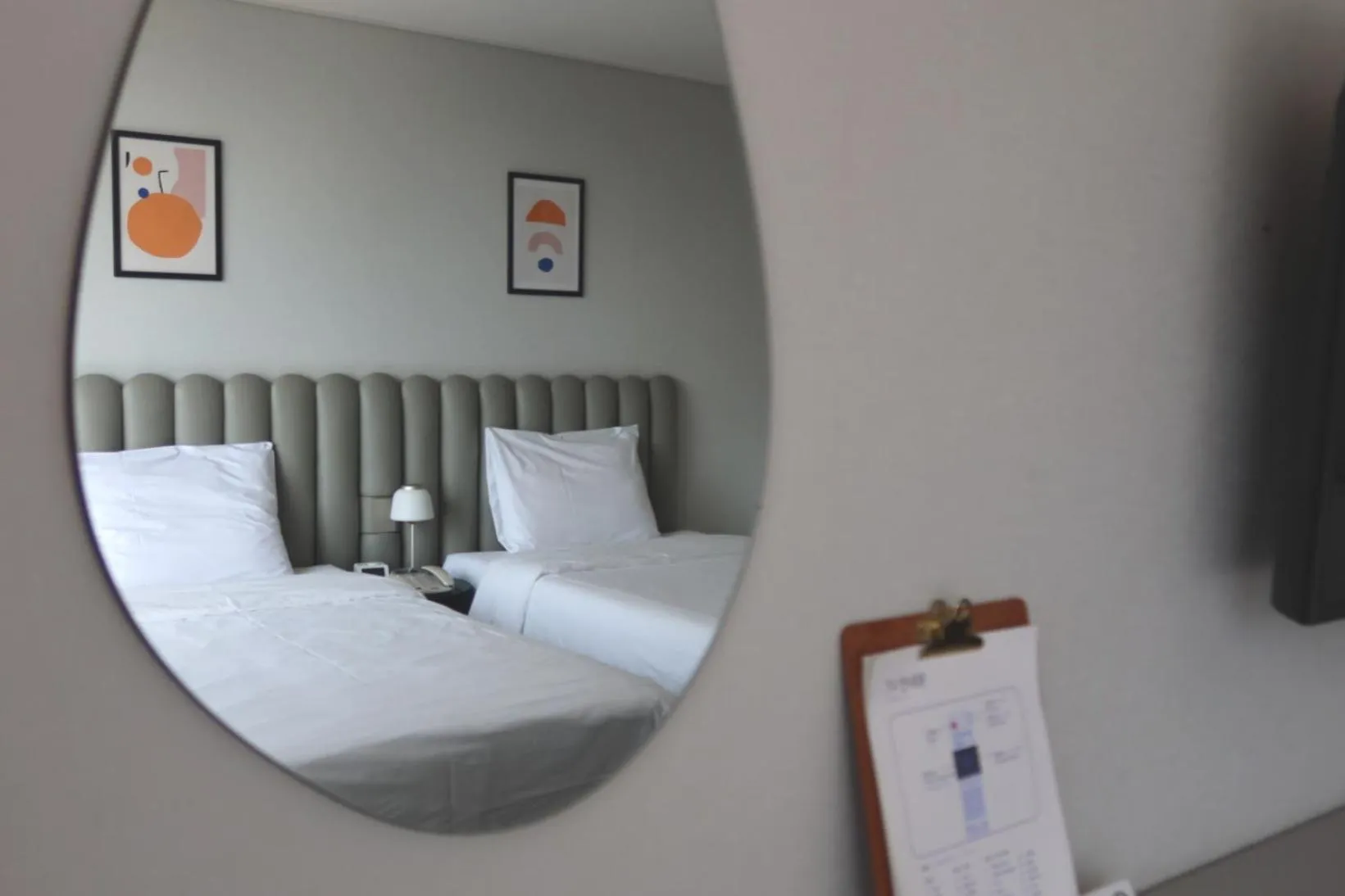 Decorative detail in Hotel Seogwipean