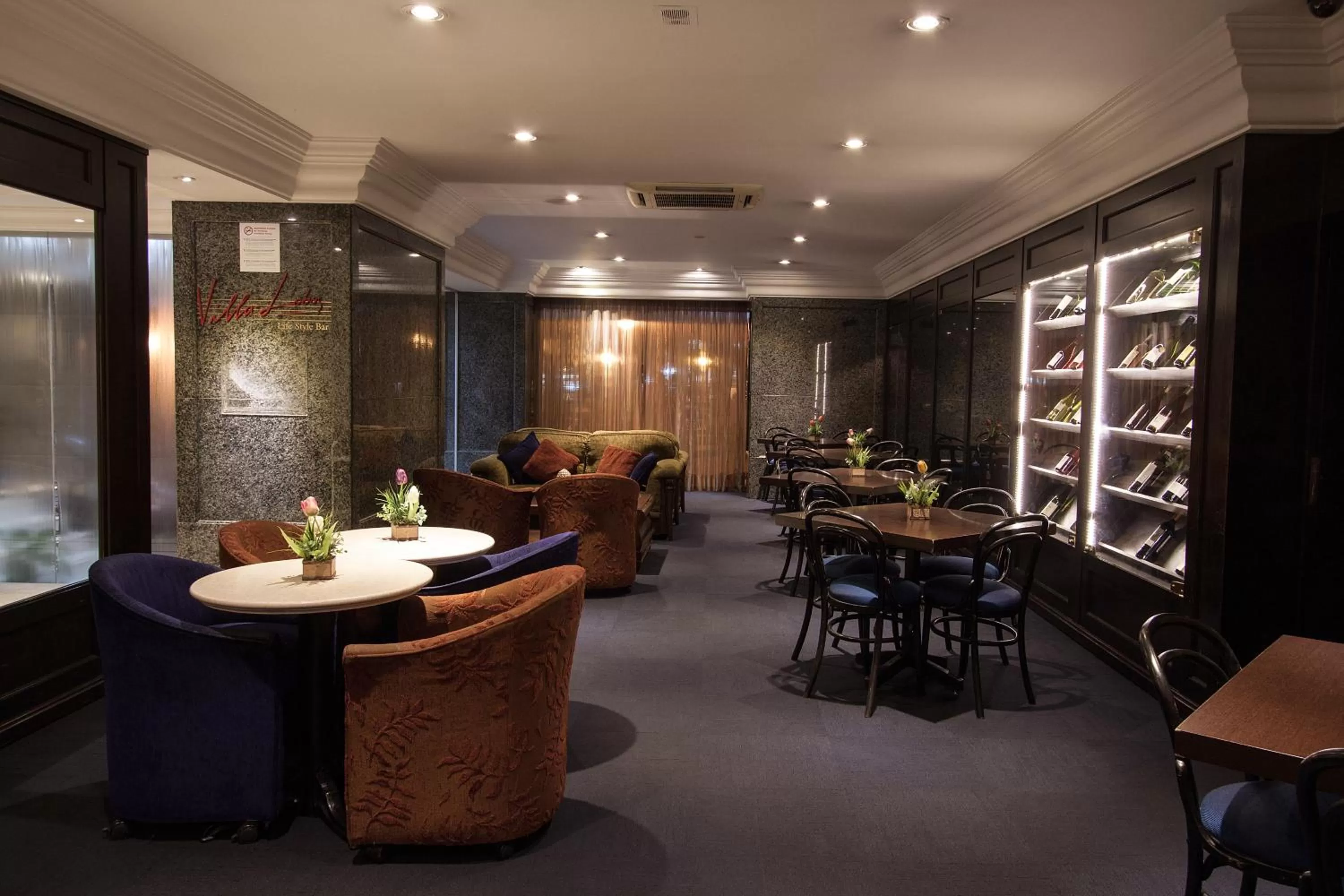 Restaurant/places to eat in Mabu Curitiba Business