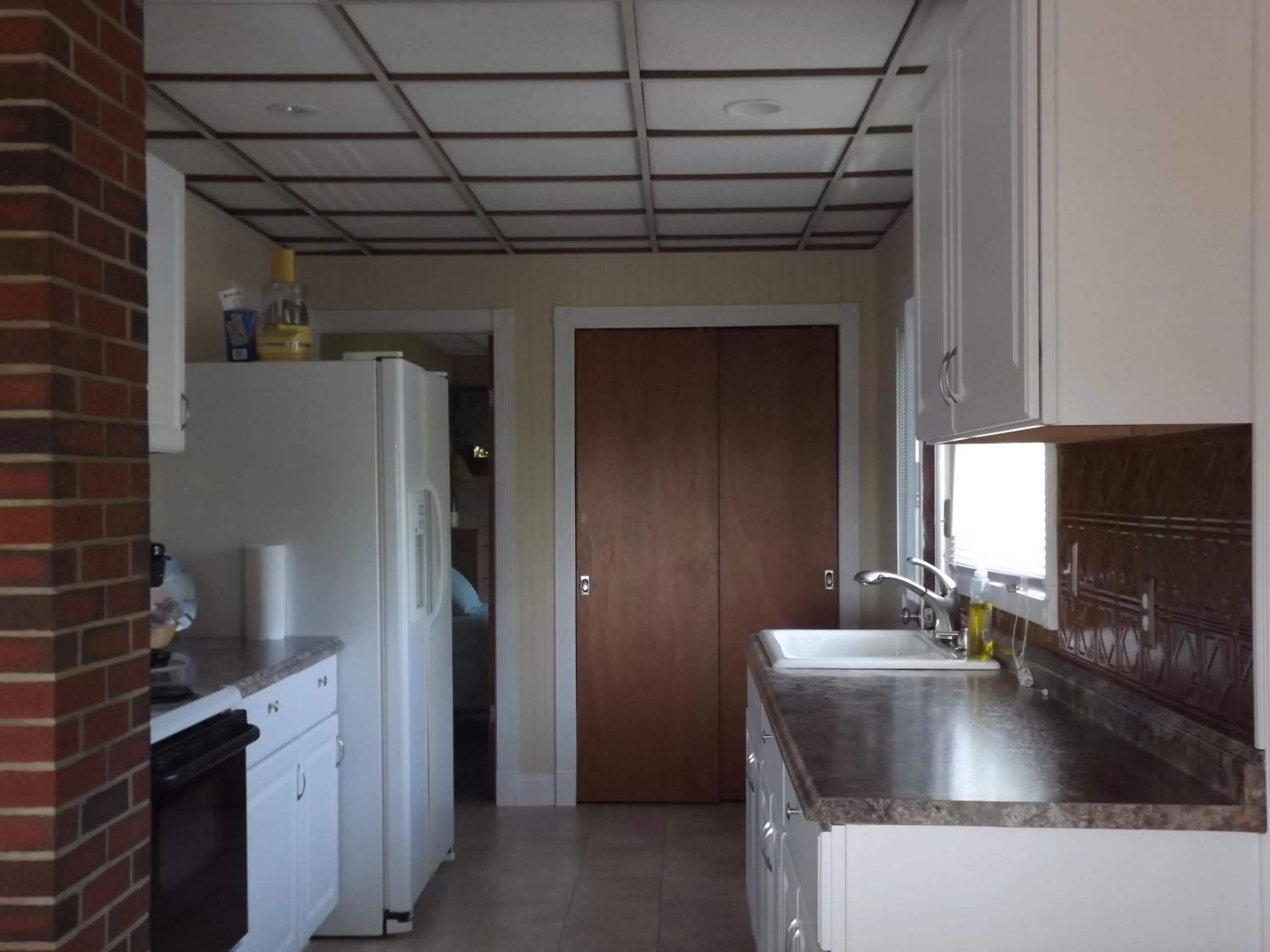 Kitchen/Kitchenette in Ledges By the Bay