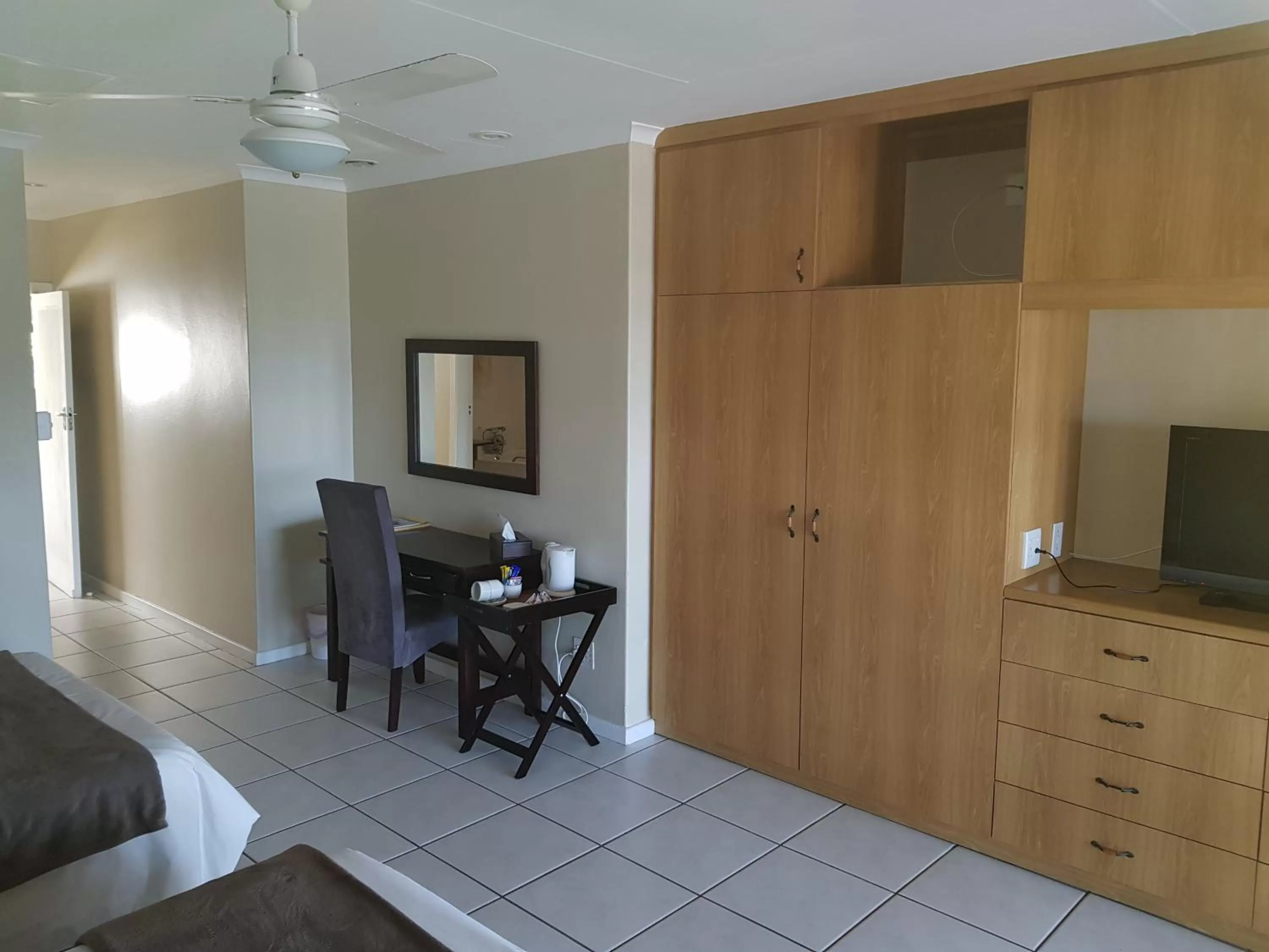 Ingwe Manor Guesthouse