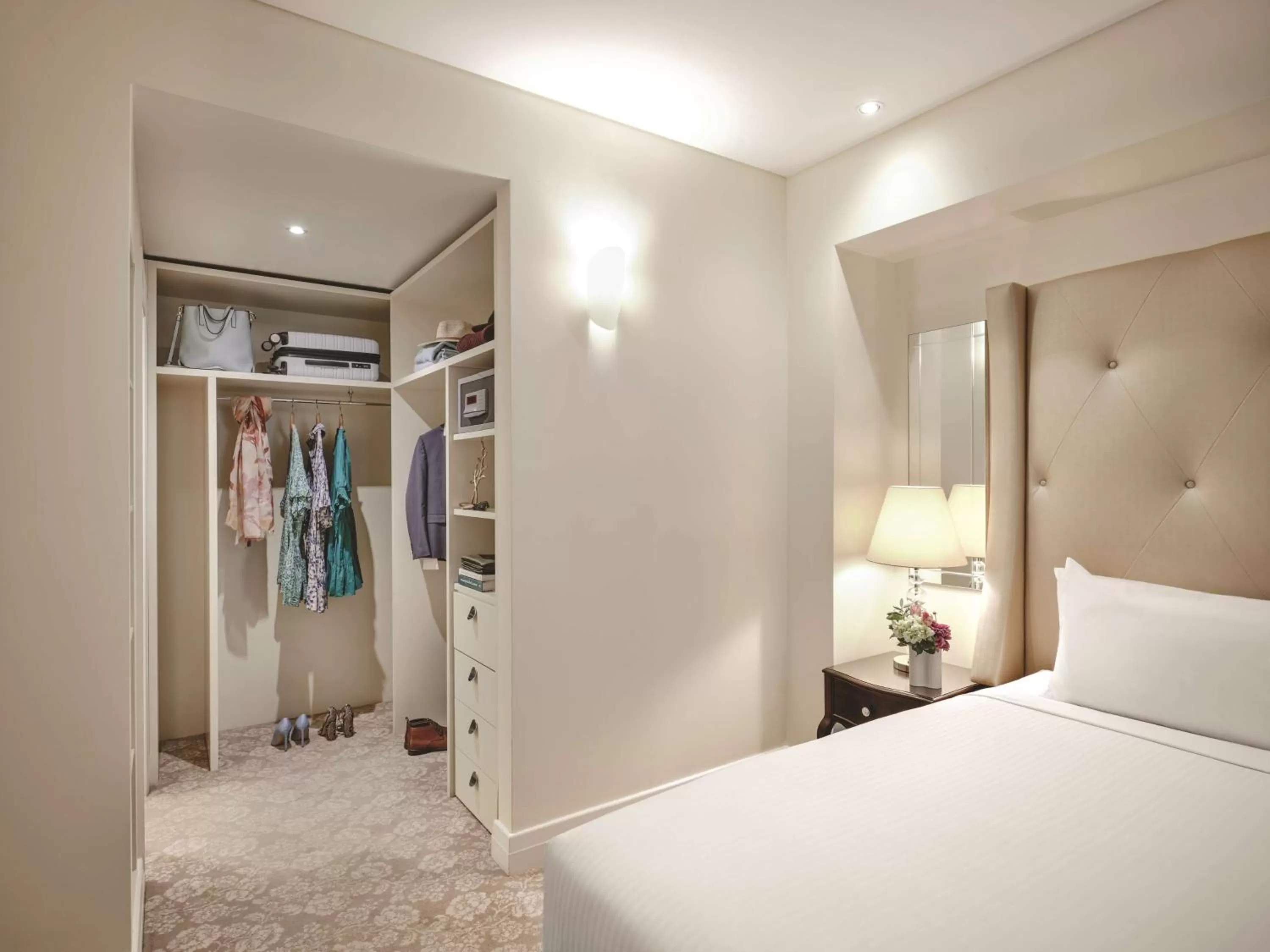 Photo of the whole room, Bed in Rendezvous Hotel Melbourne