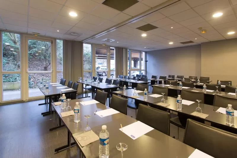 Business facilities in Kyriad Rouen Centre