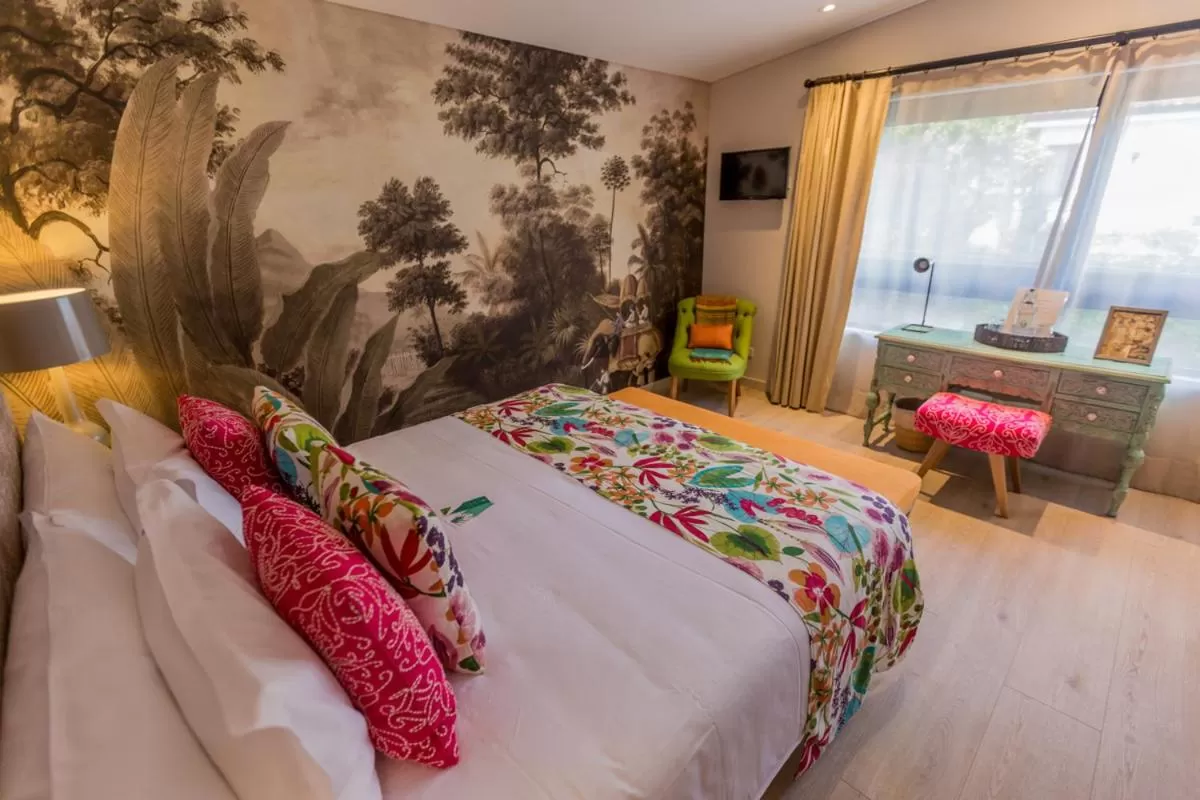 Photo of the whole room, Bed in Patio del Mundo