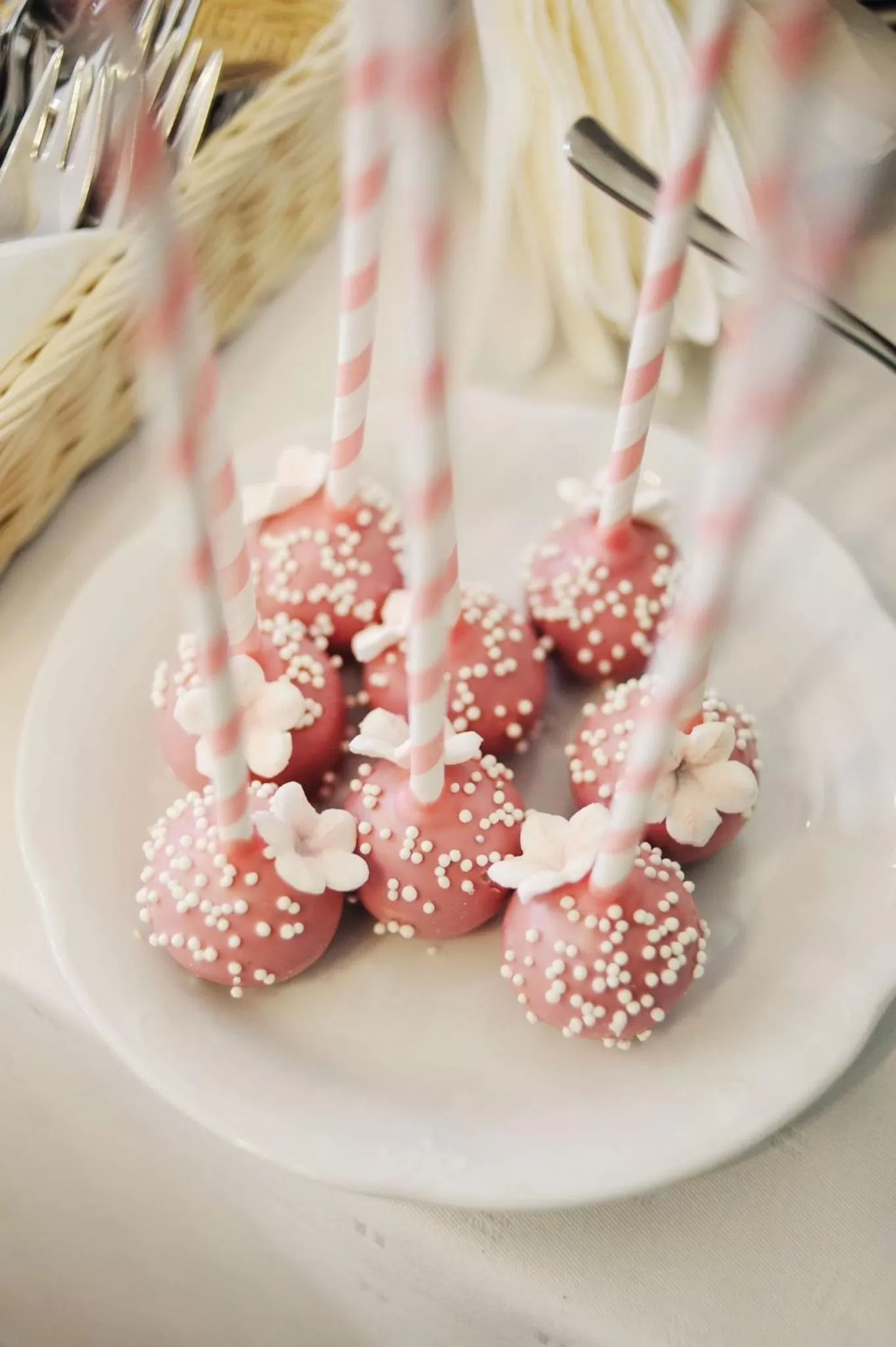 Restaurant/places to eat in Lila Medical SPA