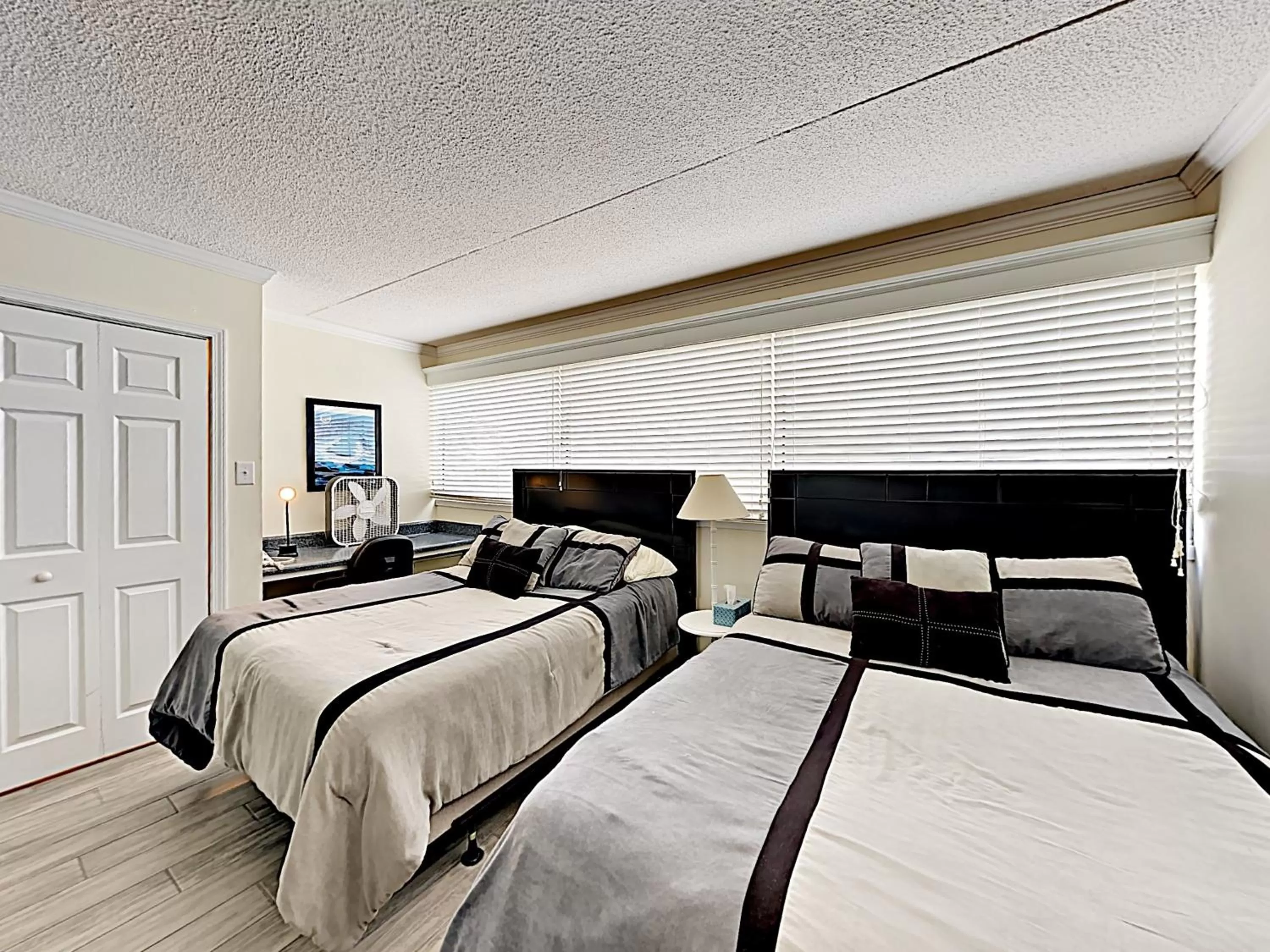 Bedroom in Beach Vacation Condos