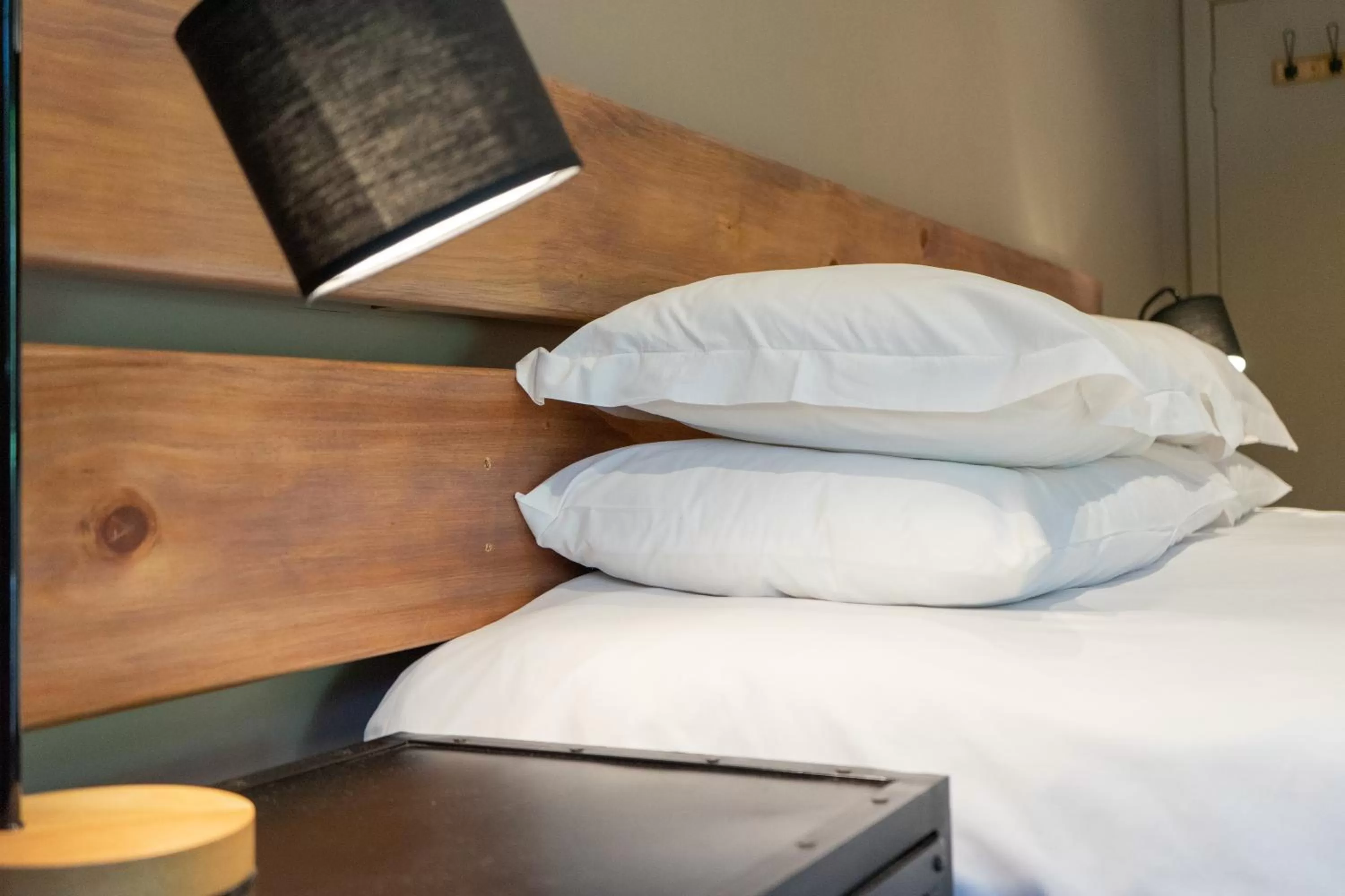 Bed in Loerie Guest Lodge