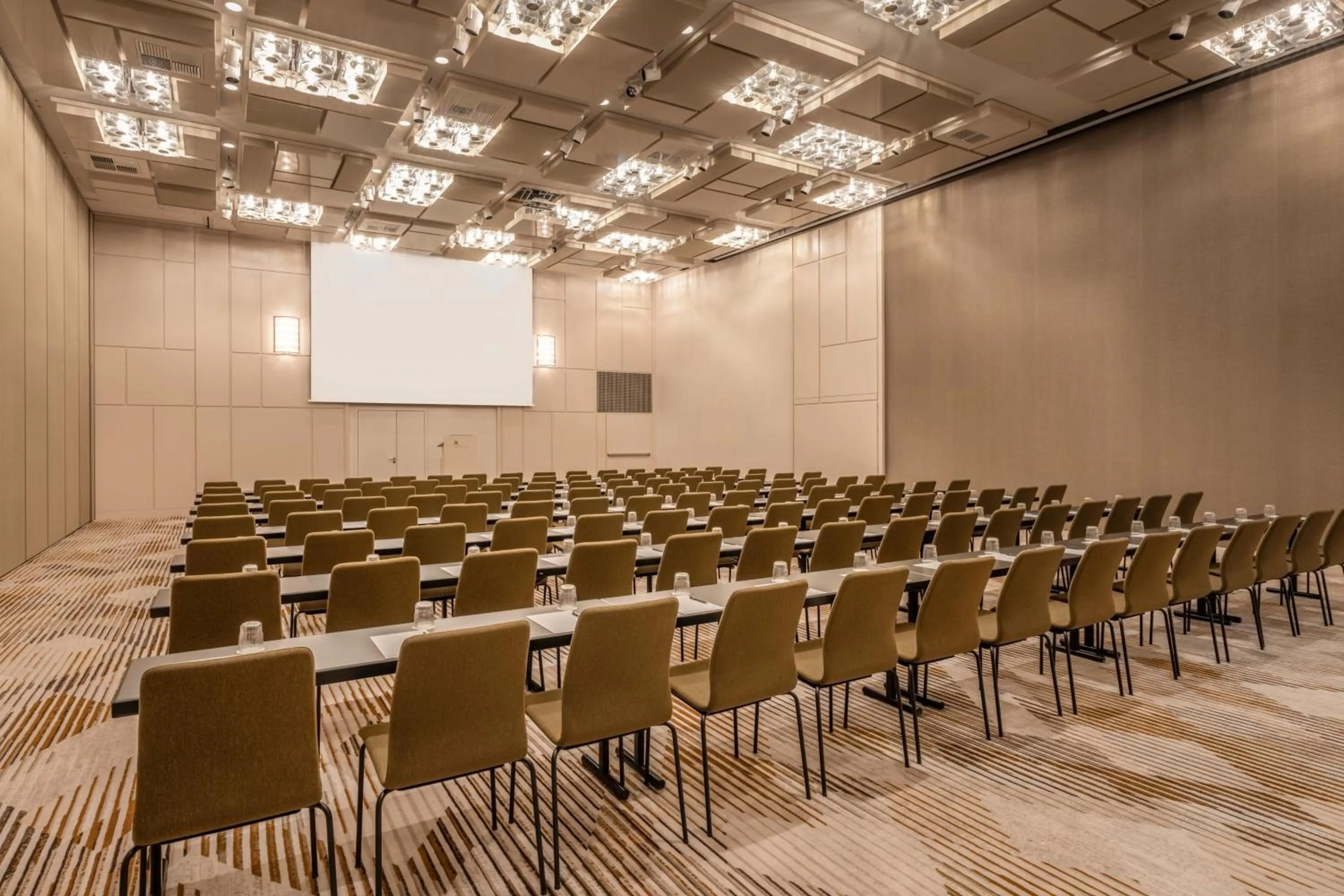 Meeting/conference room in Munich Marriott Hotel City West