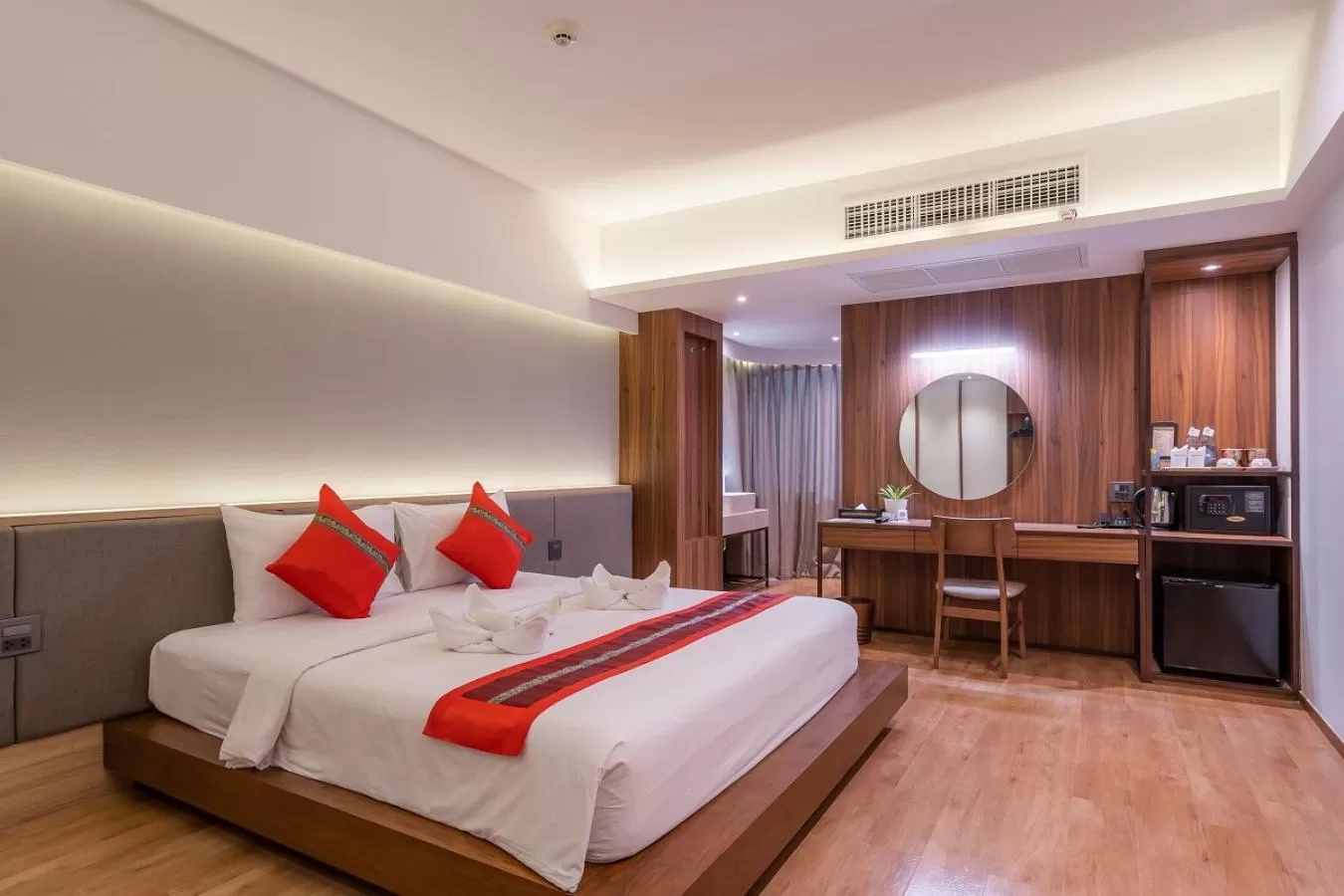 Standard Double or Twin Room in True Siam Phayathai Hotel