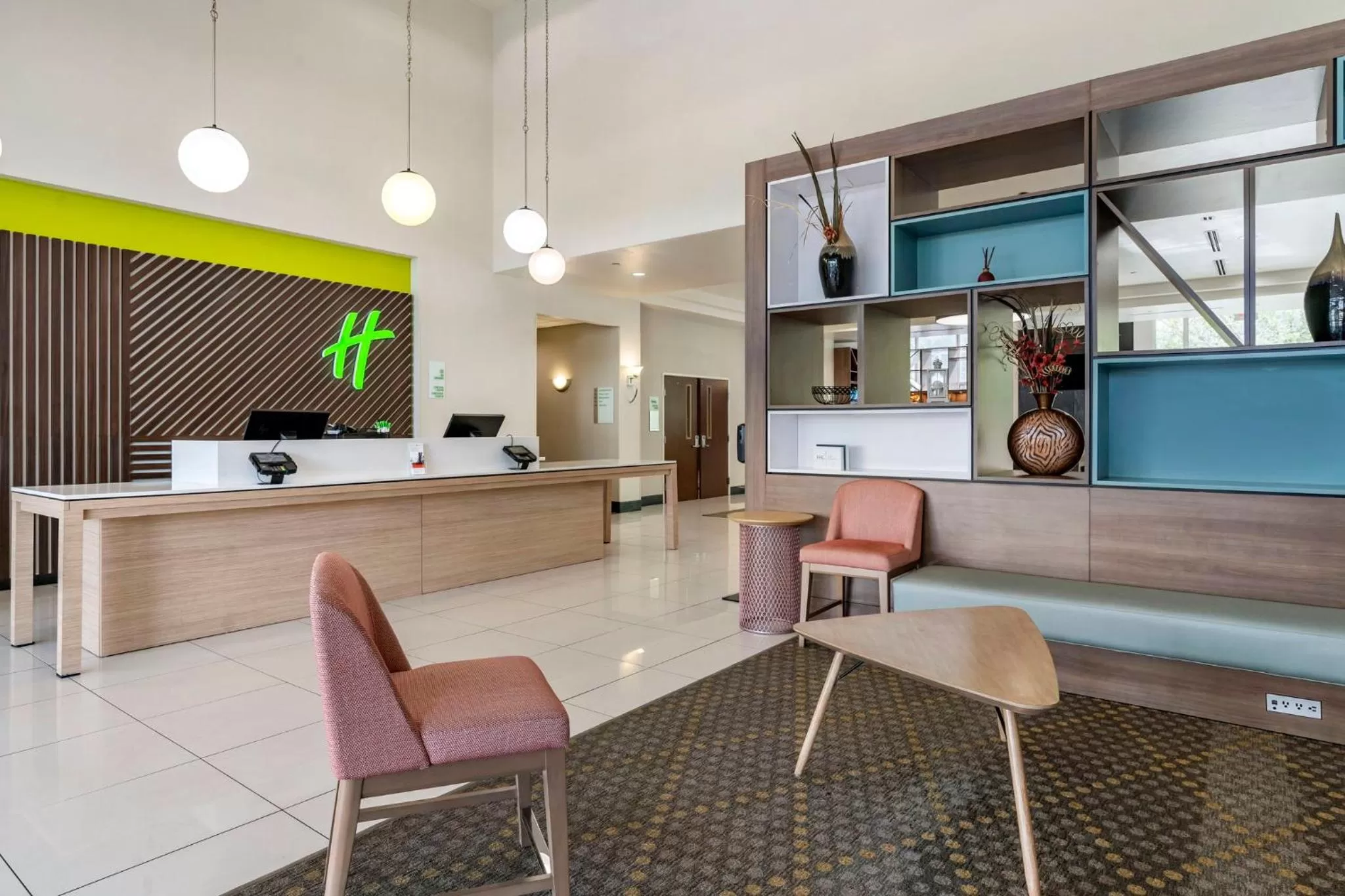 Property building in Holiday Inn Louisville Airport South by IHG