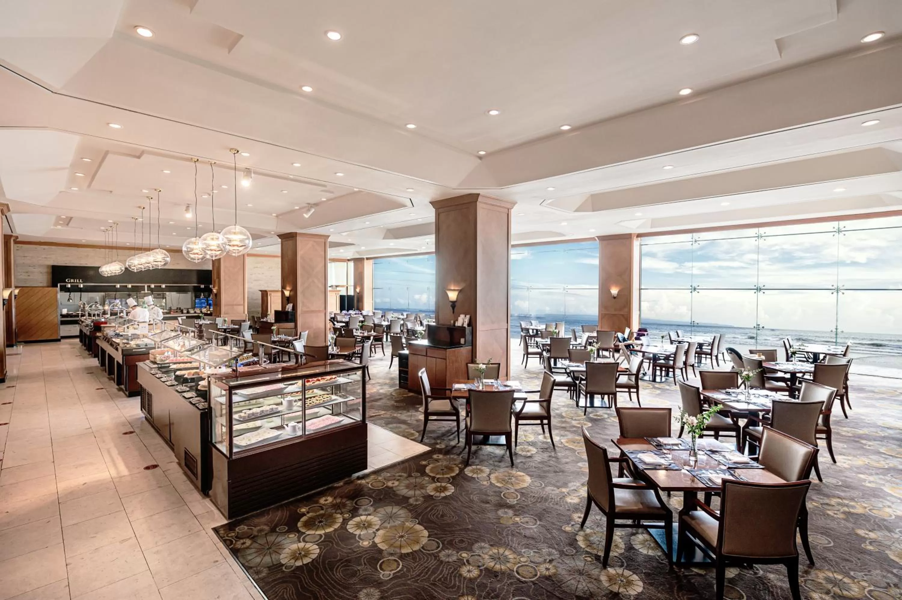 Restaurant/places to eat in Ramada Plaza by Wyndham Jeju Ocean Front