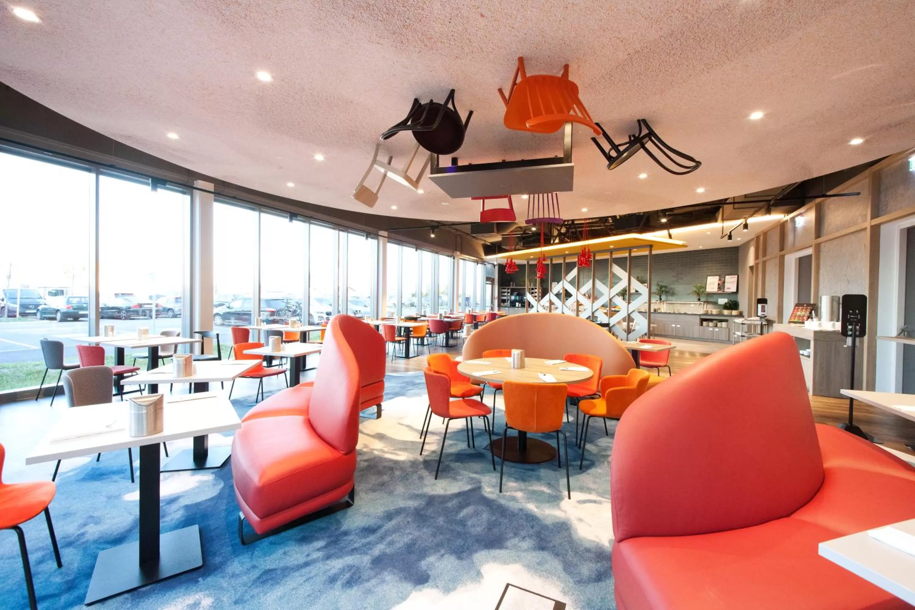 Restaurant/places to eat in ibis Styles Parndorf Neusiedler See