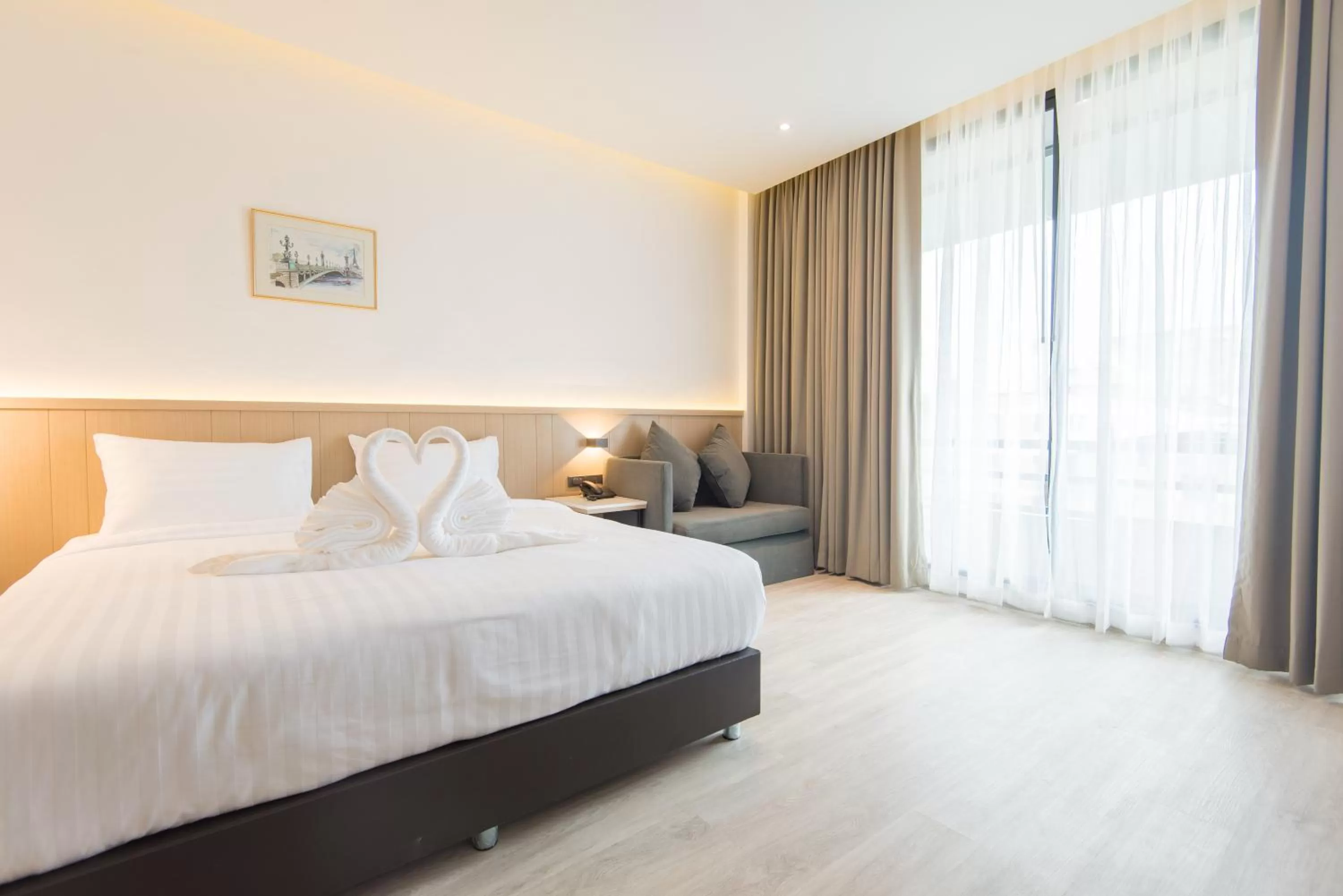 Bed in Madison Bangkok Hotel