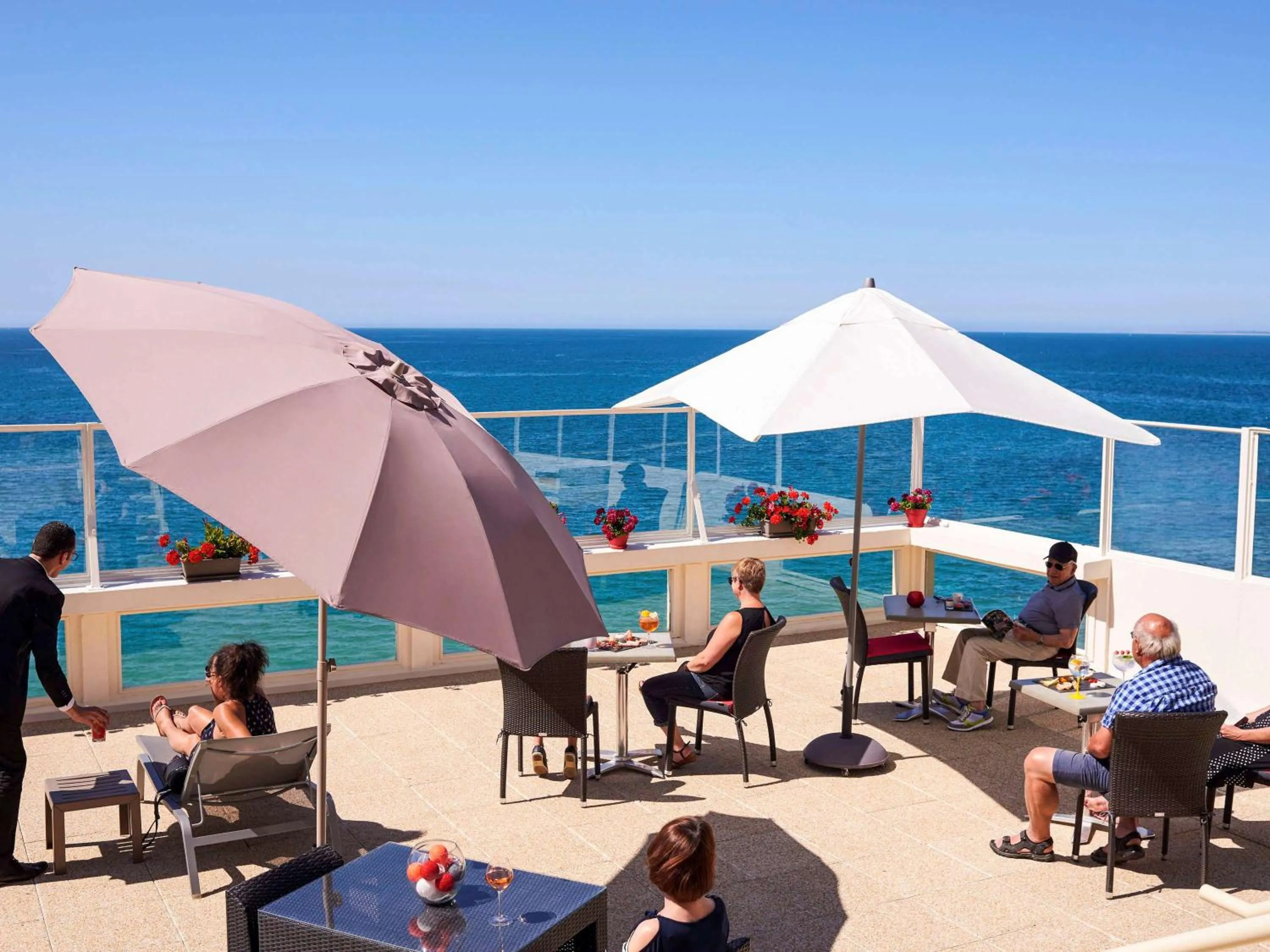 Property building in Mercure Granville Le Grand Large