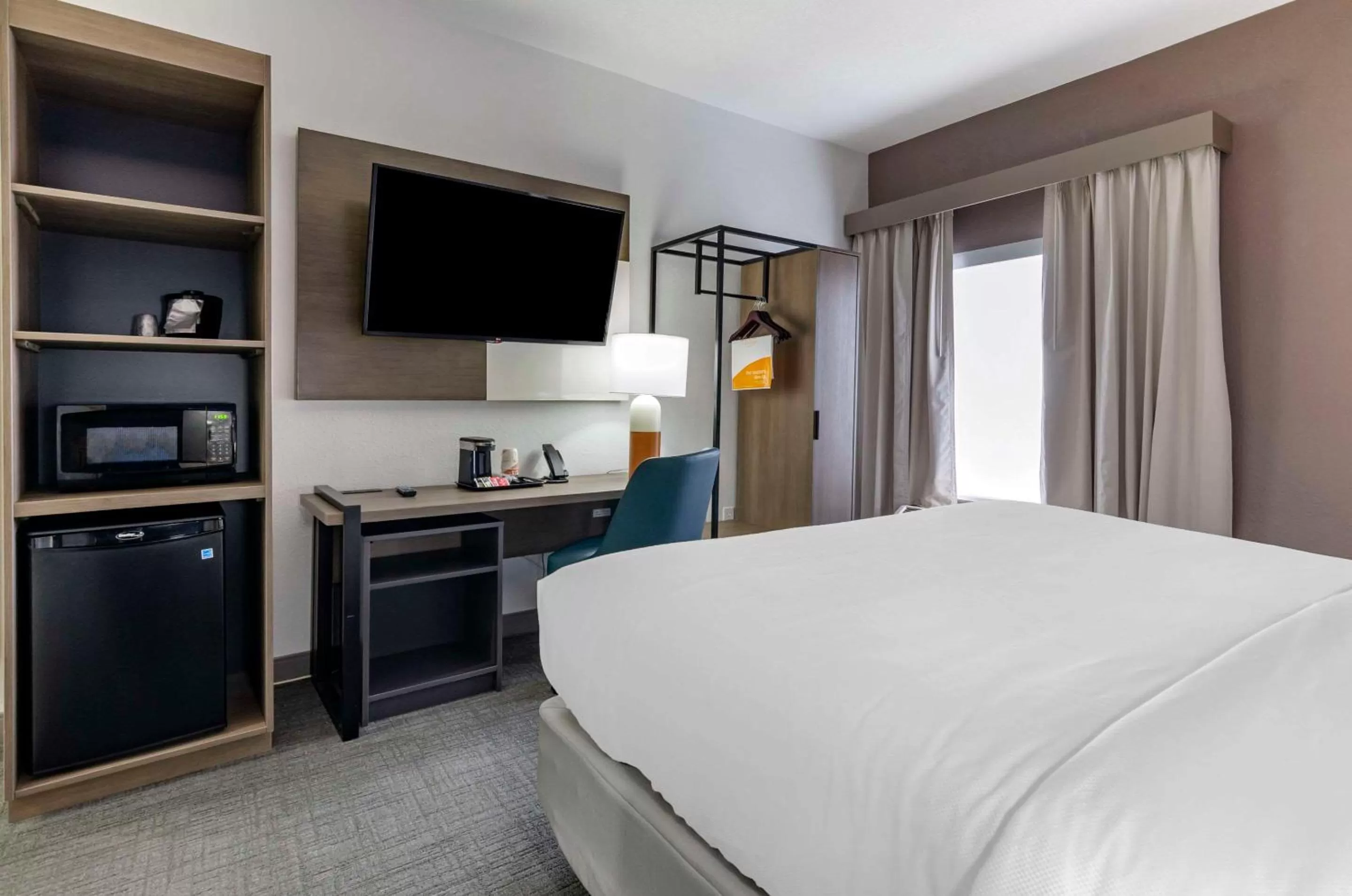 Bedroom, Bed in Comfort Inn Beckley