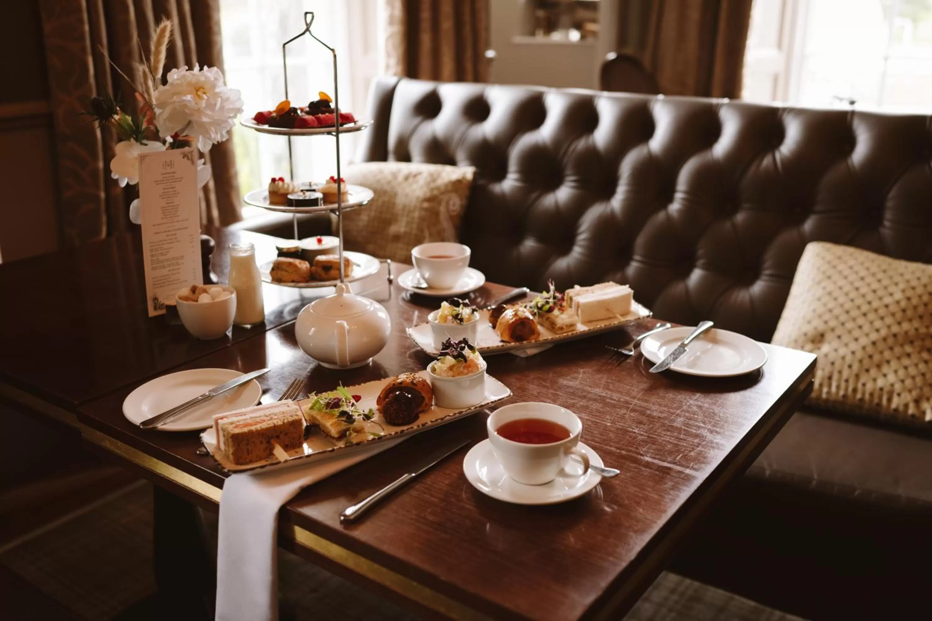 Coffee/tea facilities in Meldrum House Hotel Golf And Country Estate