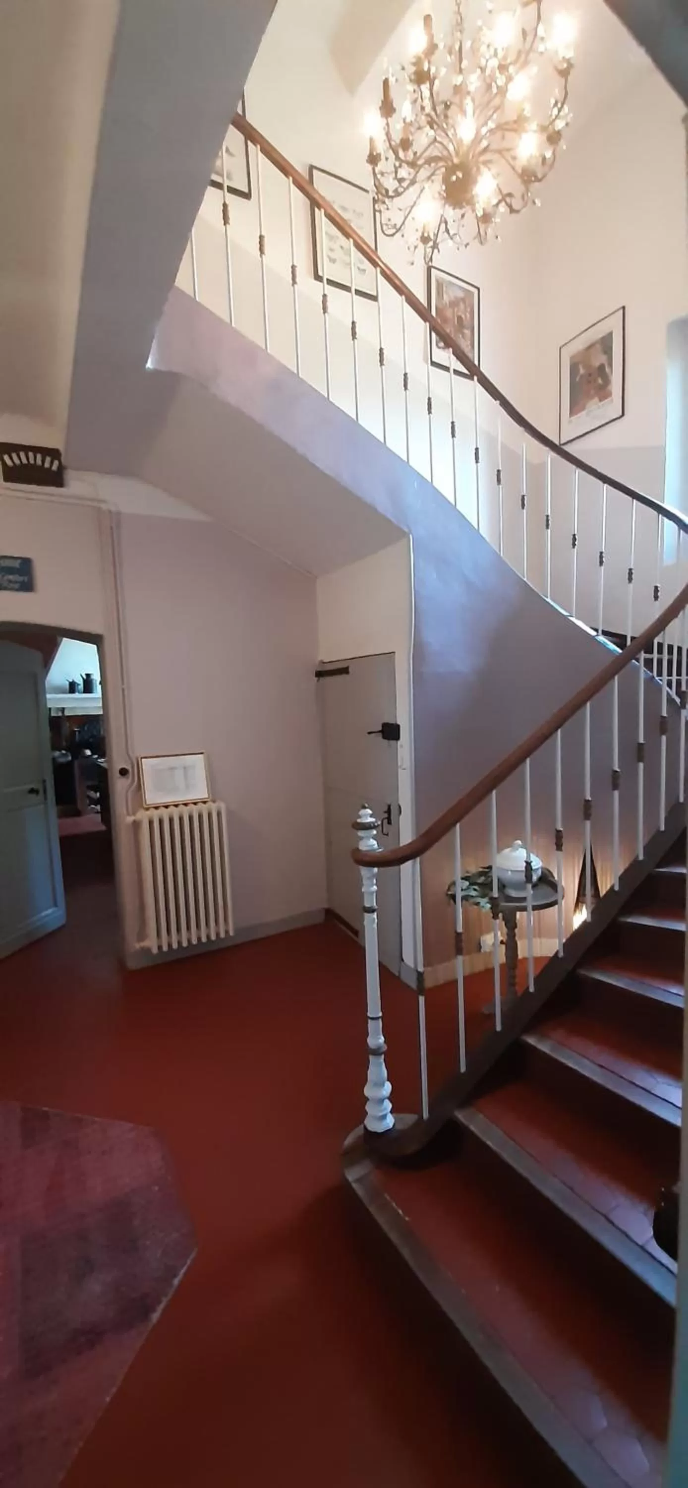 Property building in Bed and Breakfast La Grande Lauzade