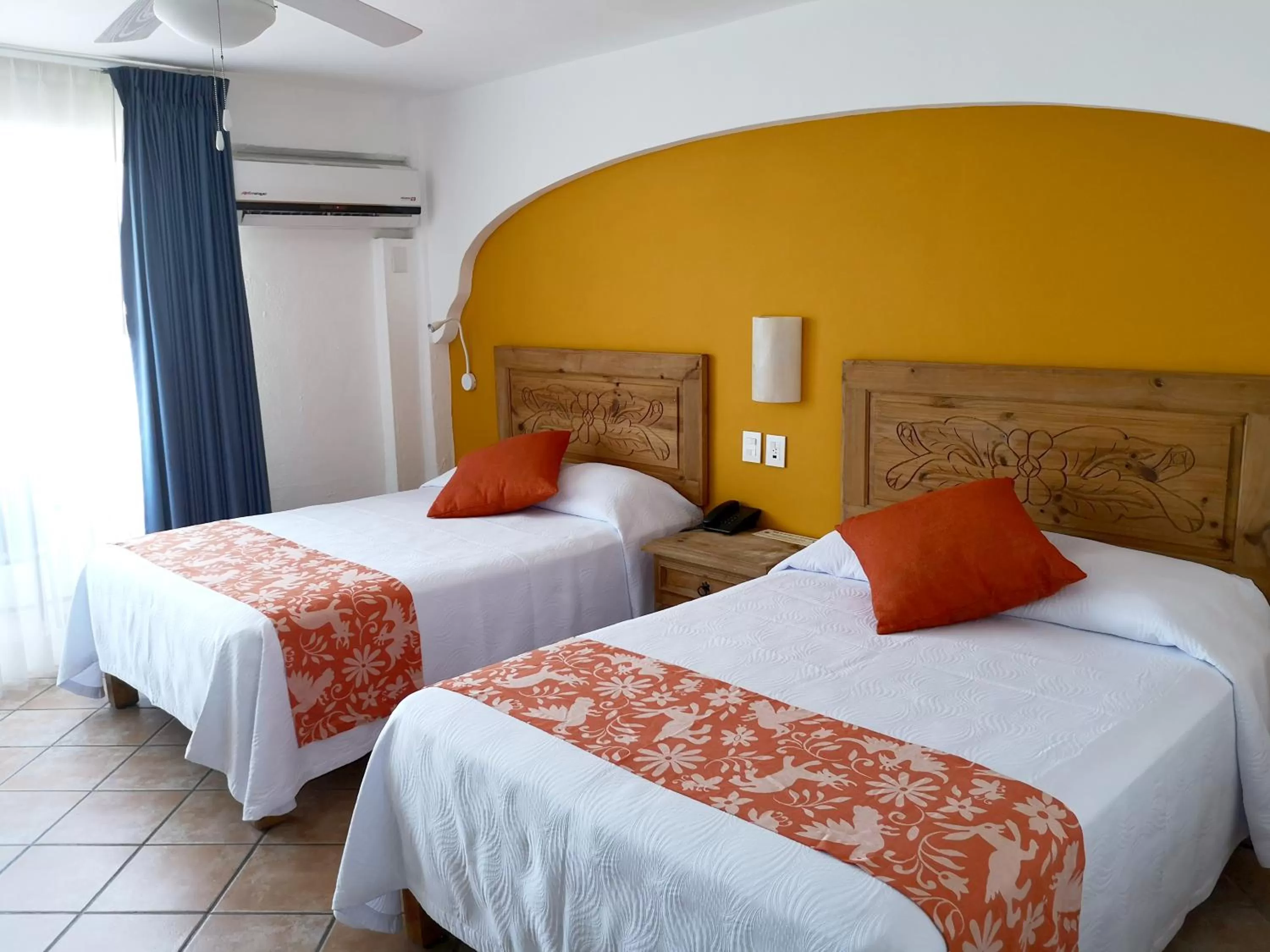 Photo of the whole room, Bed in Hotel El Pescador